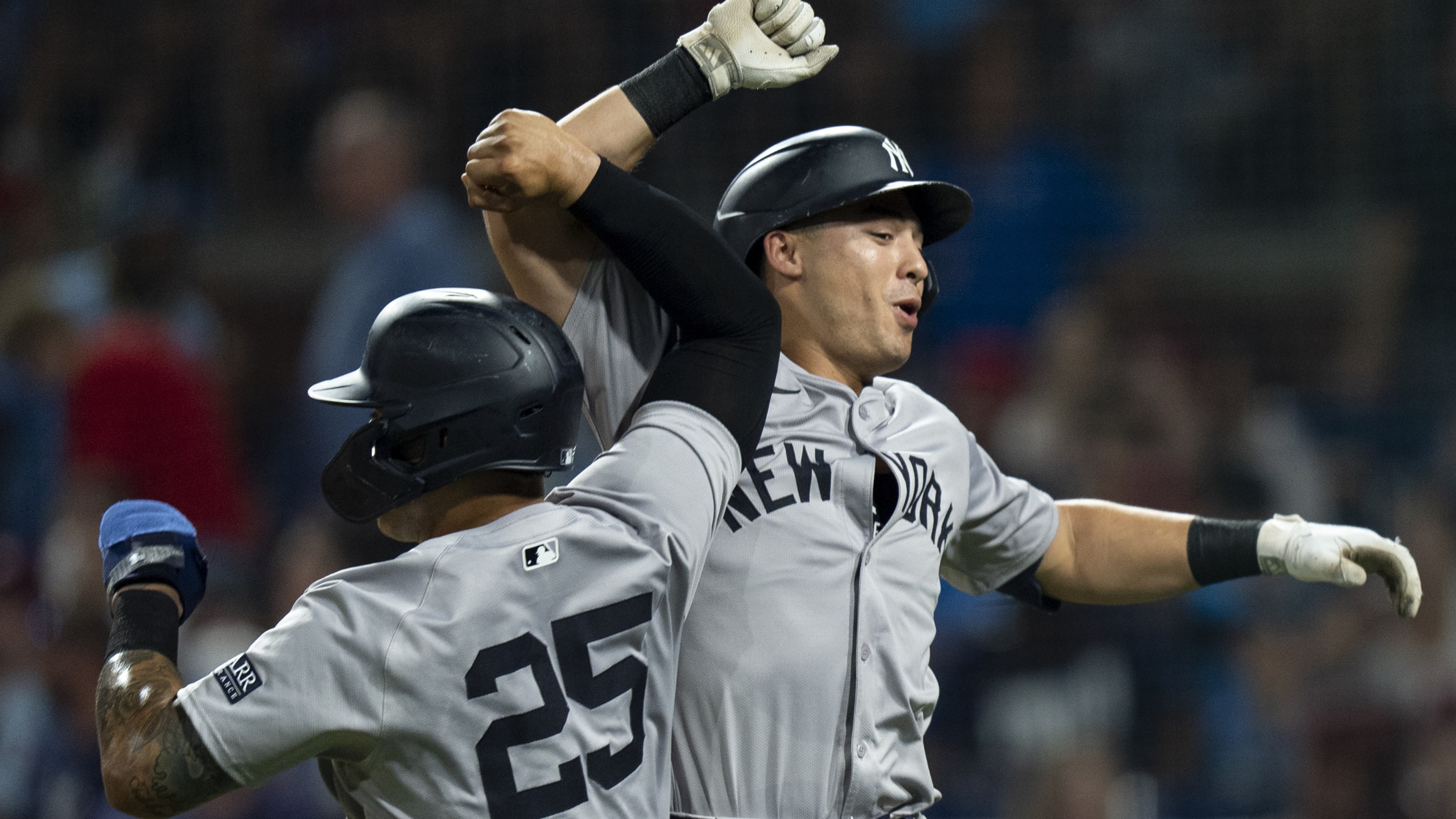 Yankees hit six home runs vs. Phillies