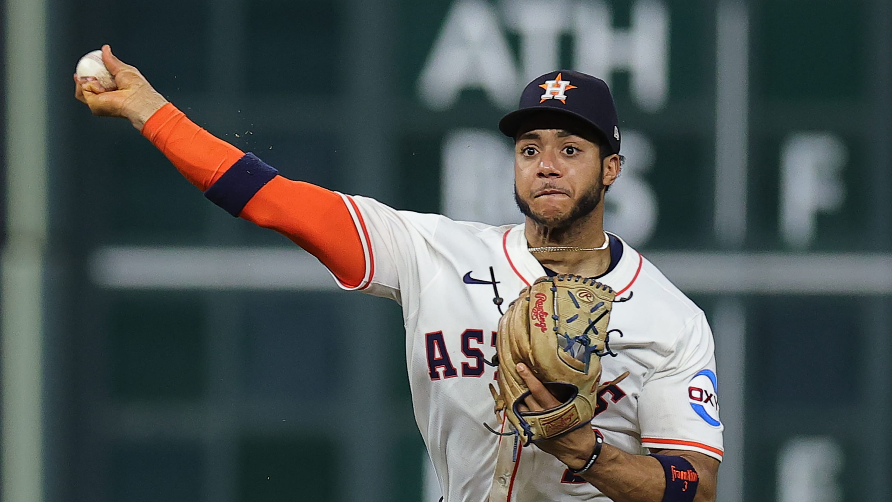 Jeremy Peña's incredible play ends the game