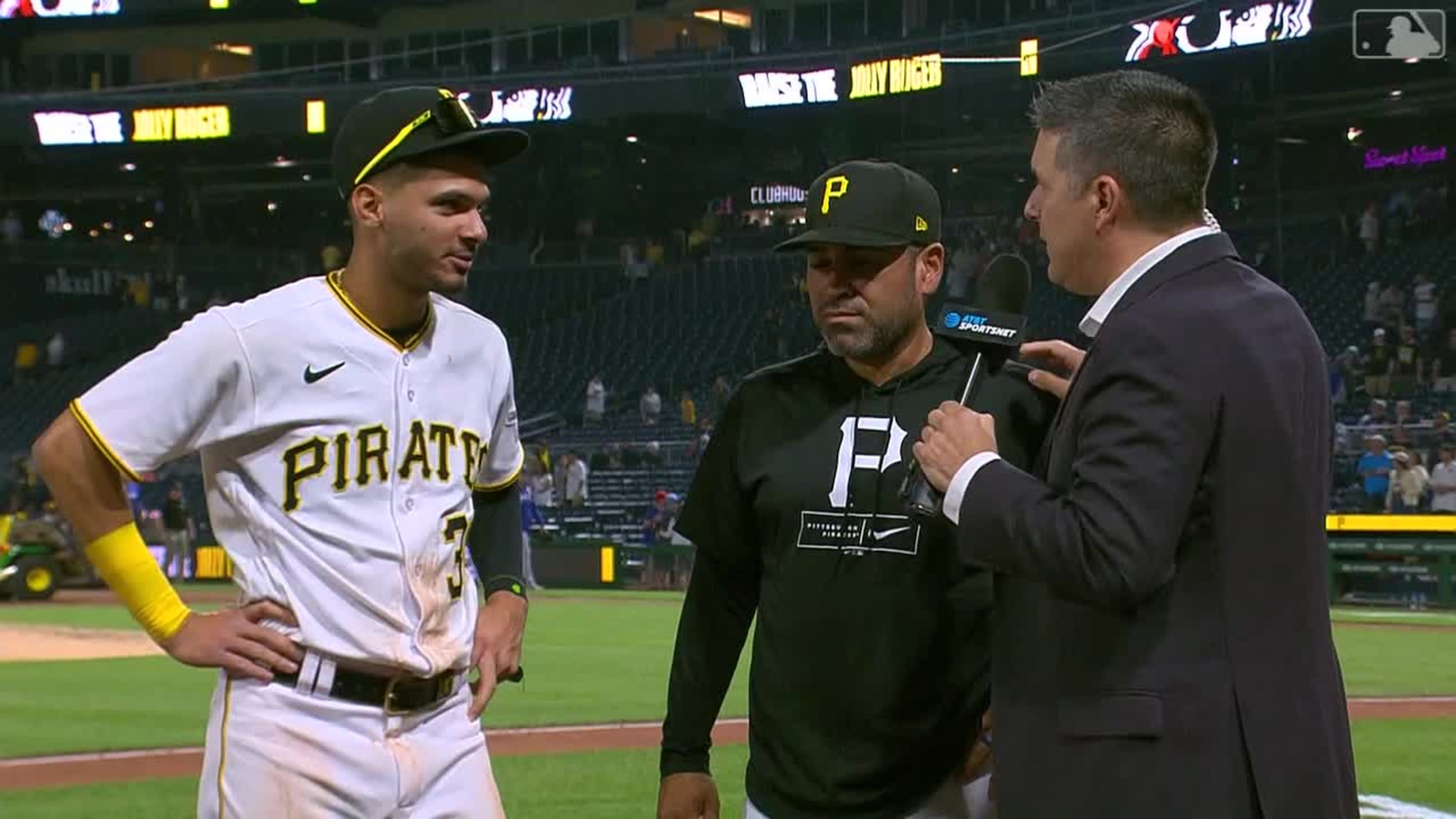 Luis Ortiz makes MLB debut for Pirates