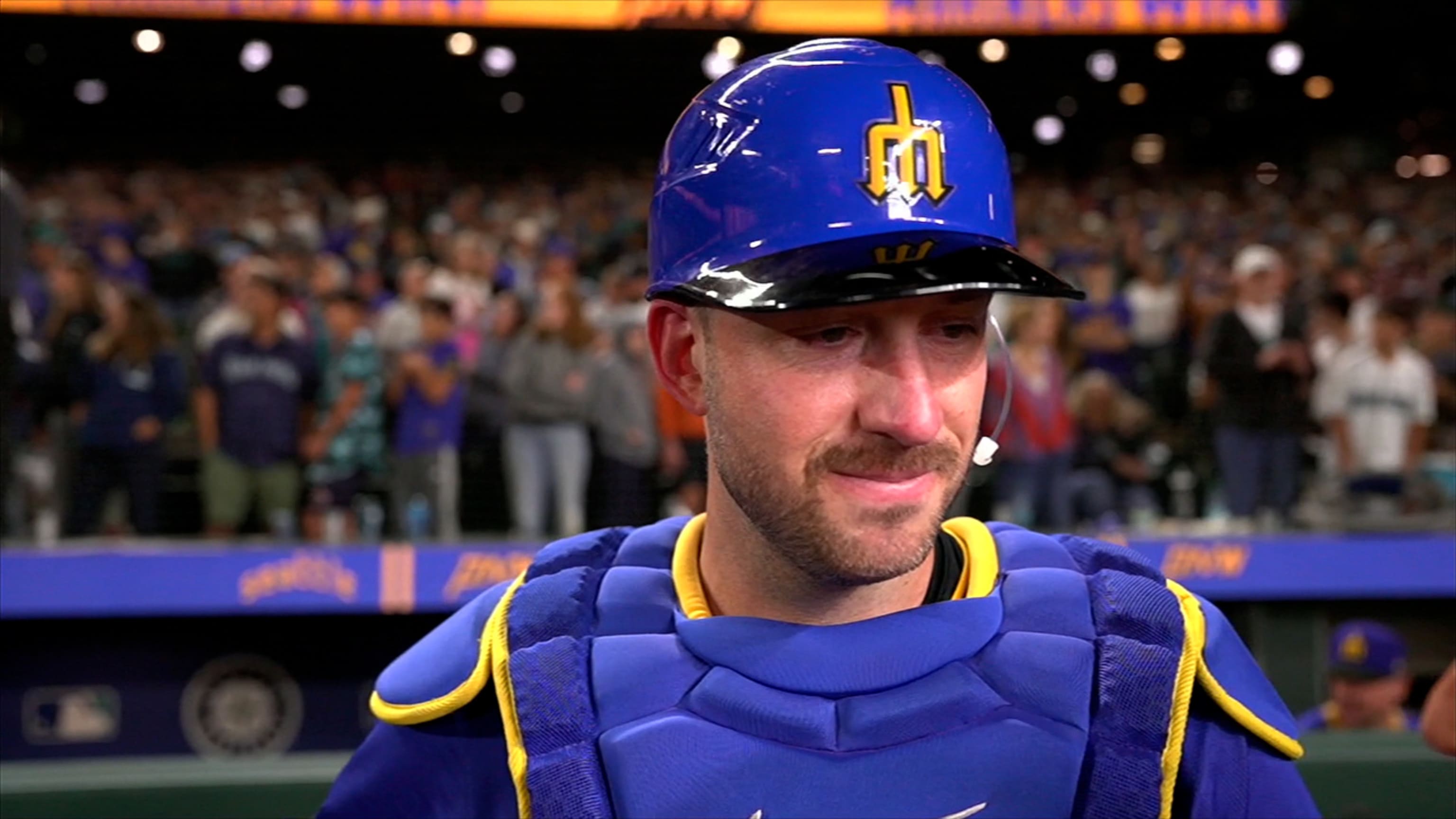 Mitch Garver homers as Mariners stay tied with Astros in AL West