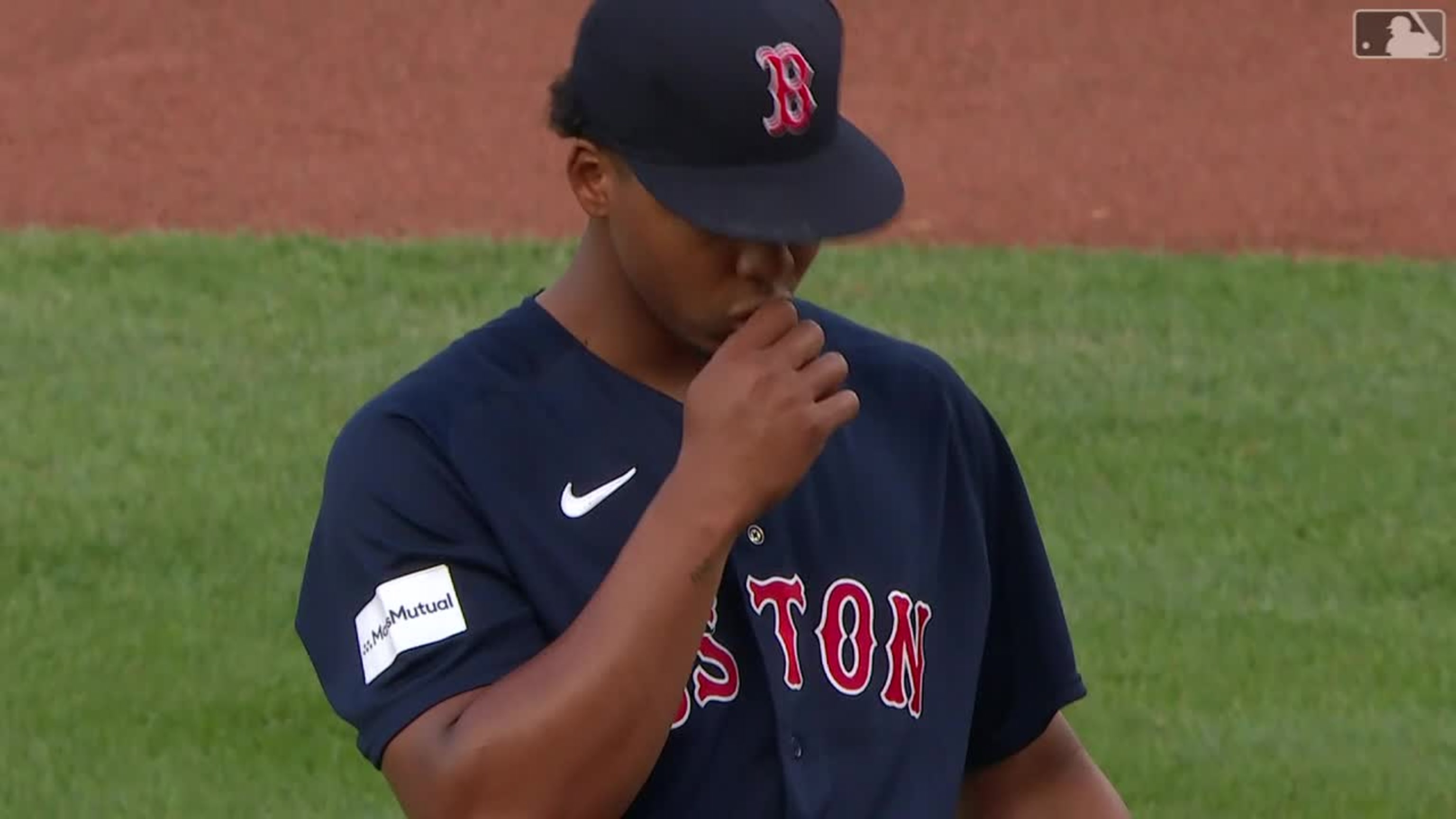 Bello lanza 7 sólidos innings 