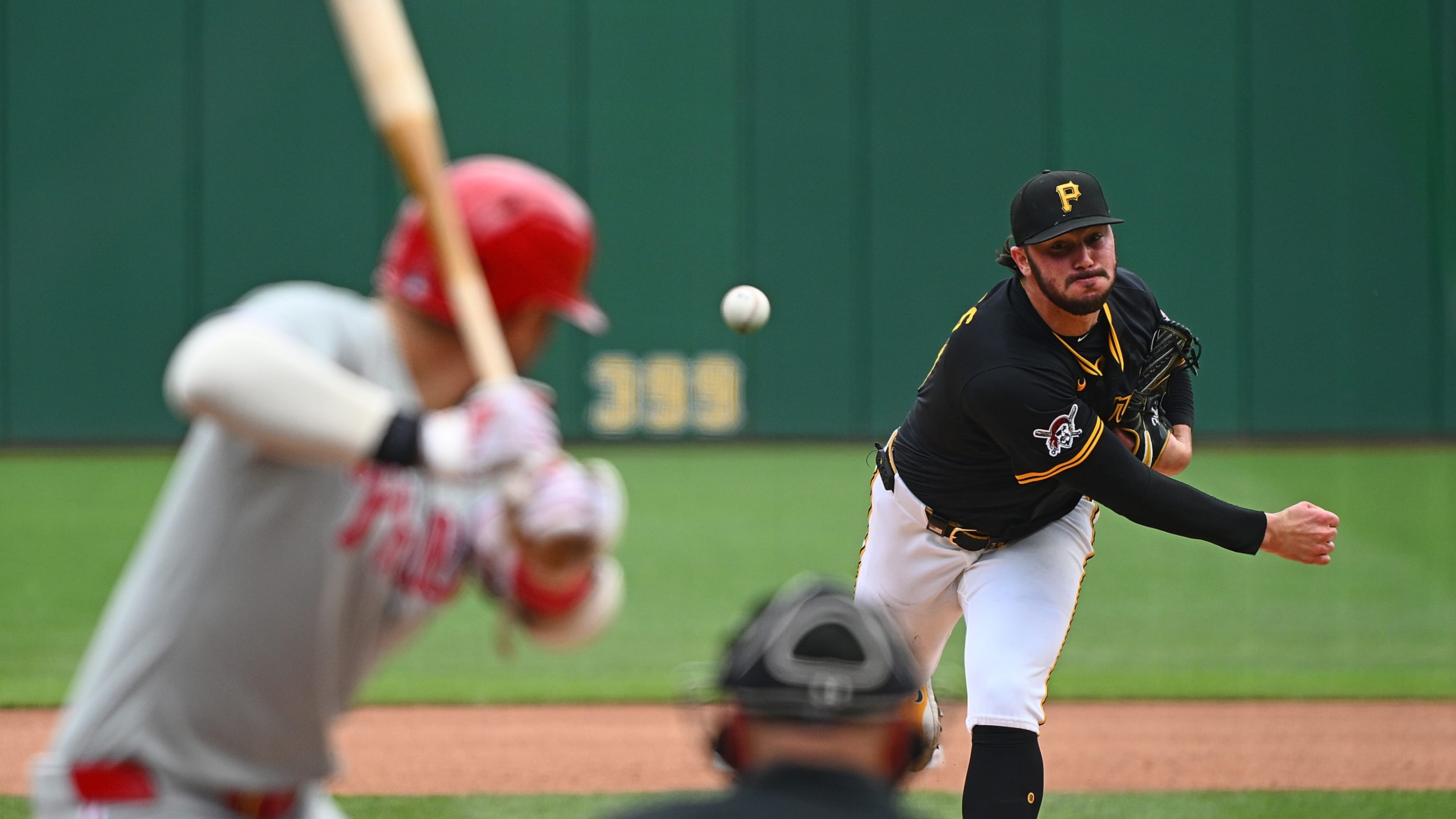 MLB2025オールスターの先発はポール・スキーンズとタリク・スクーバル