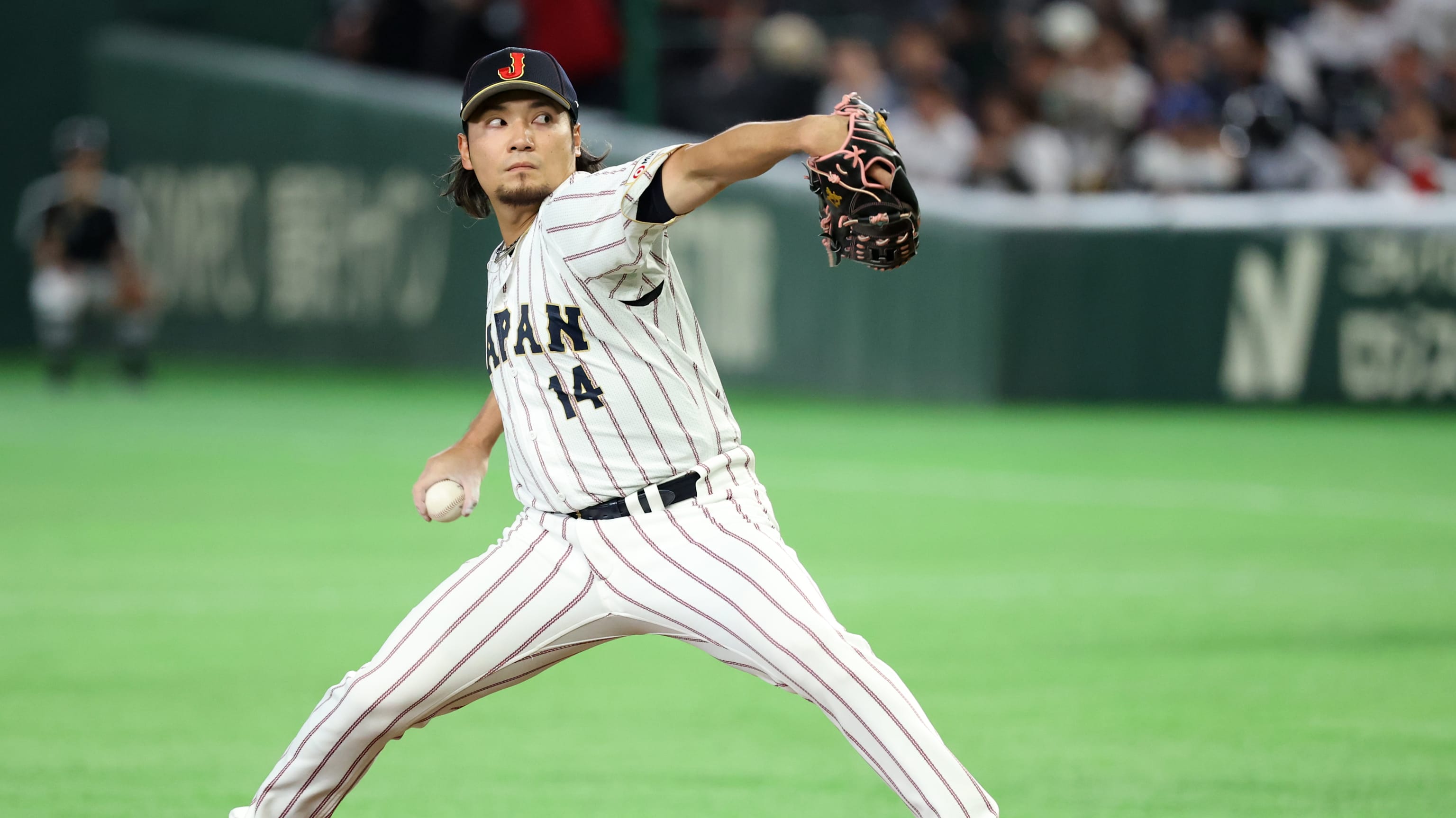Hiromi Itoh playing for another World Baseball Classic title