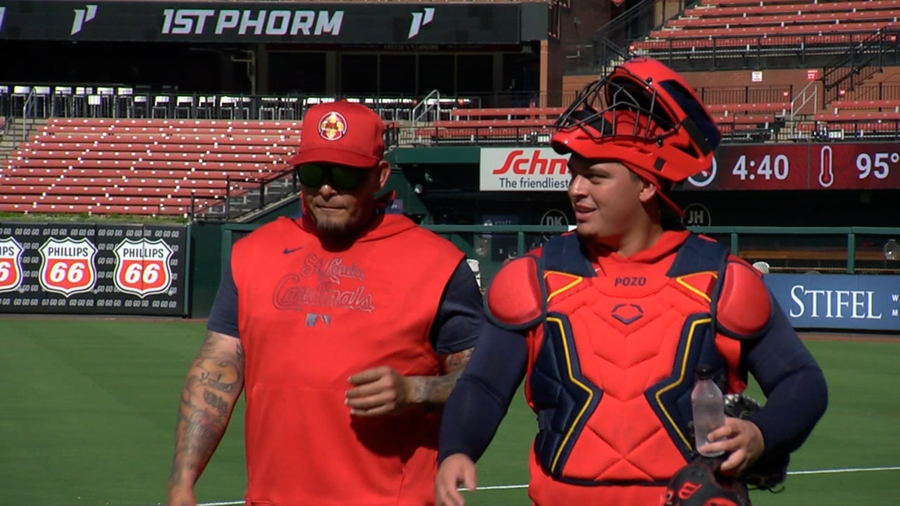 Yadier Molina regresa como entrenador invitado