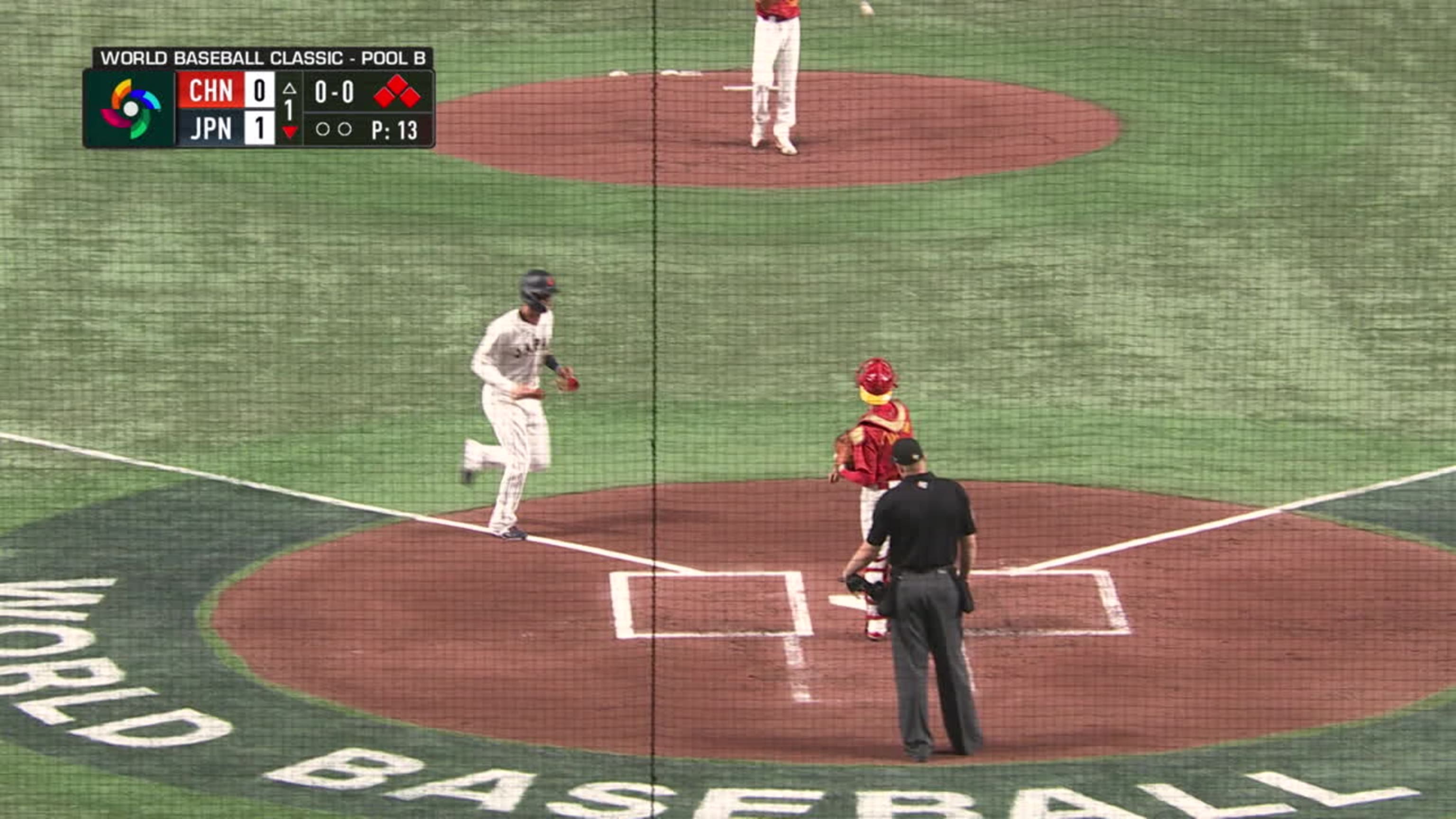 Murakami prende la pizarra