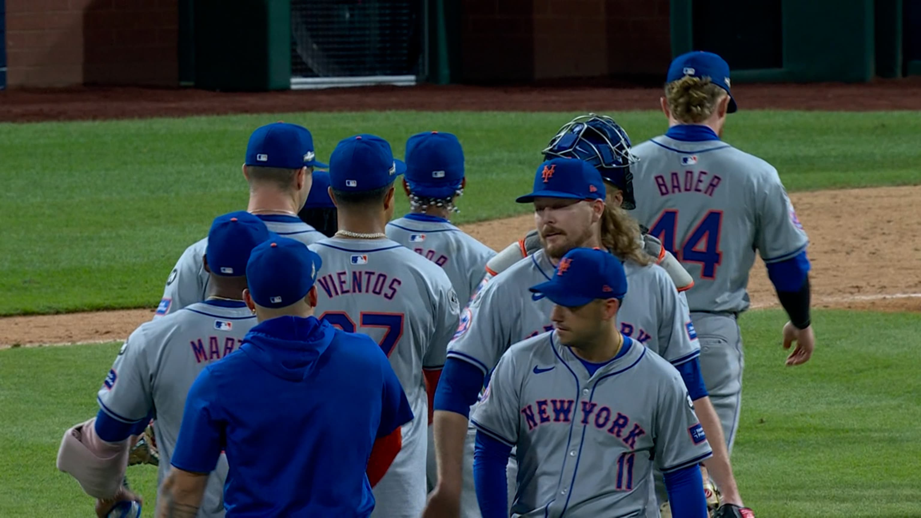 Ryne Stanek cierra la victoria del Juego 1 de los Mets