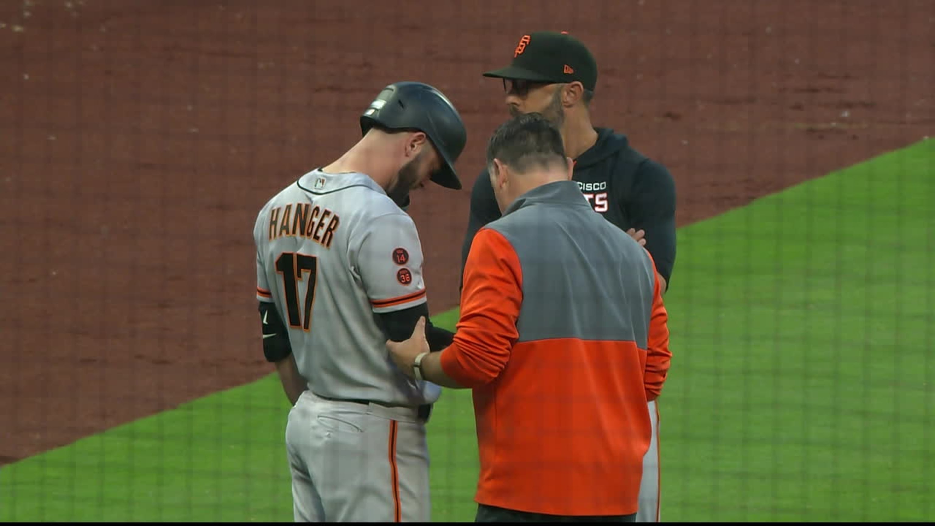 Mitch Haniger starting for Giants Monday night