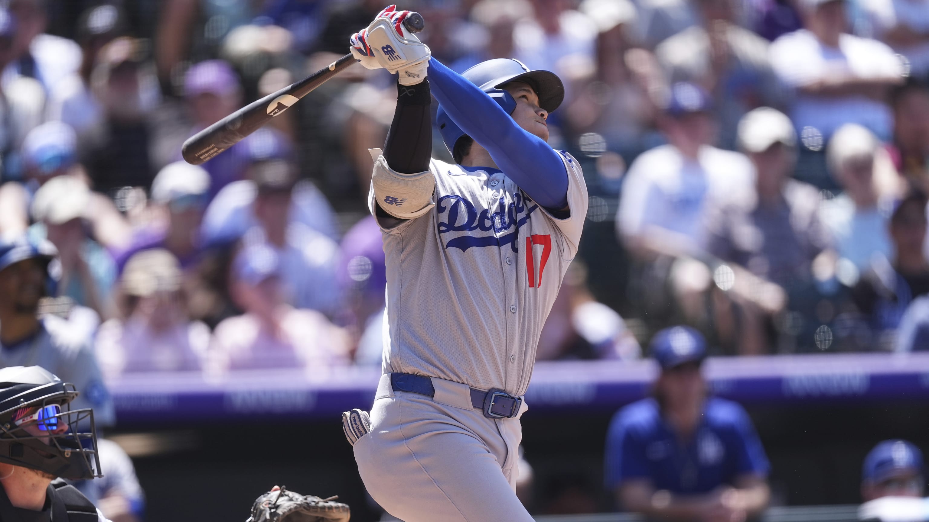 Shohei Ohtani wins Outstanding Designated Hitter Award 2024