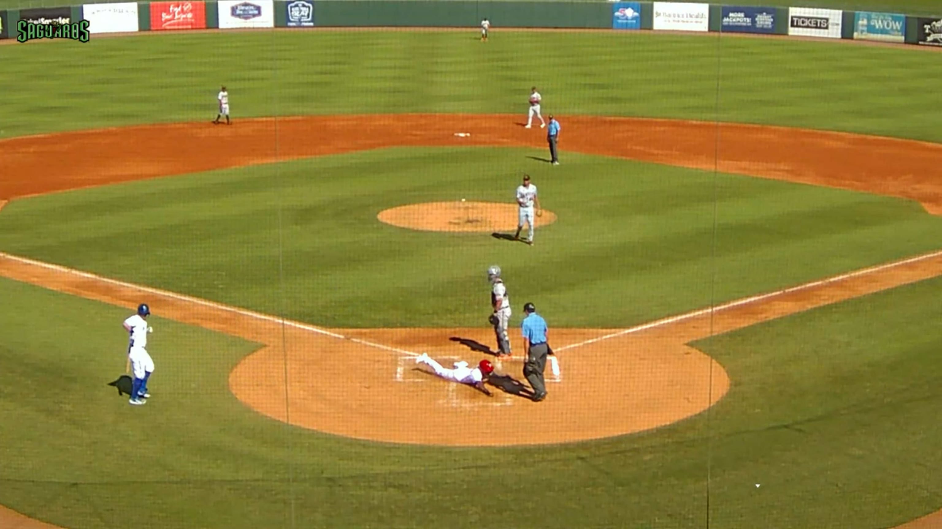 Making of Johan Rojas, the Phillies' unbuttoned-jersey-wearing 'natural' in  center field