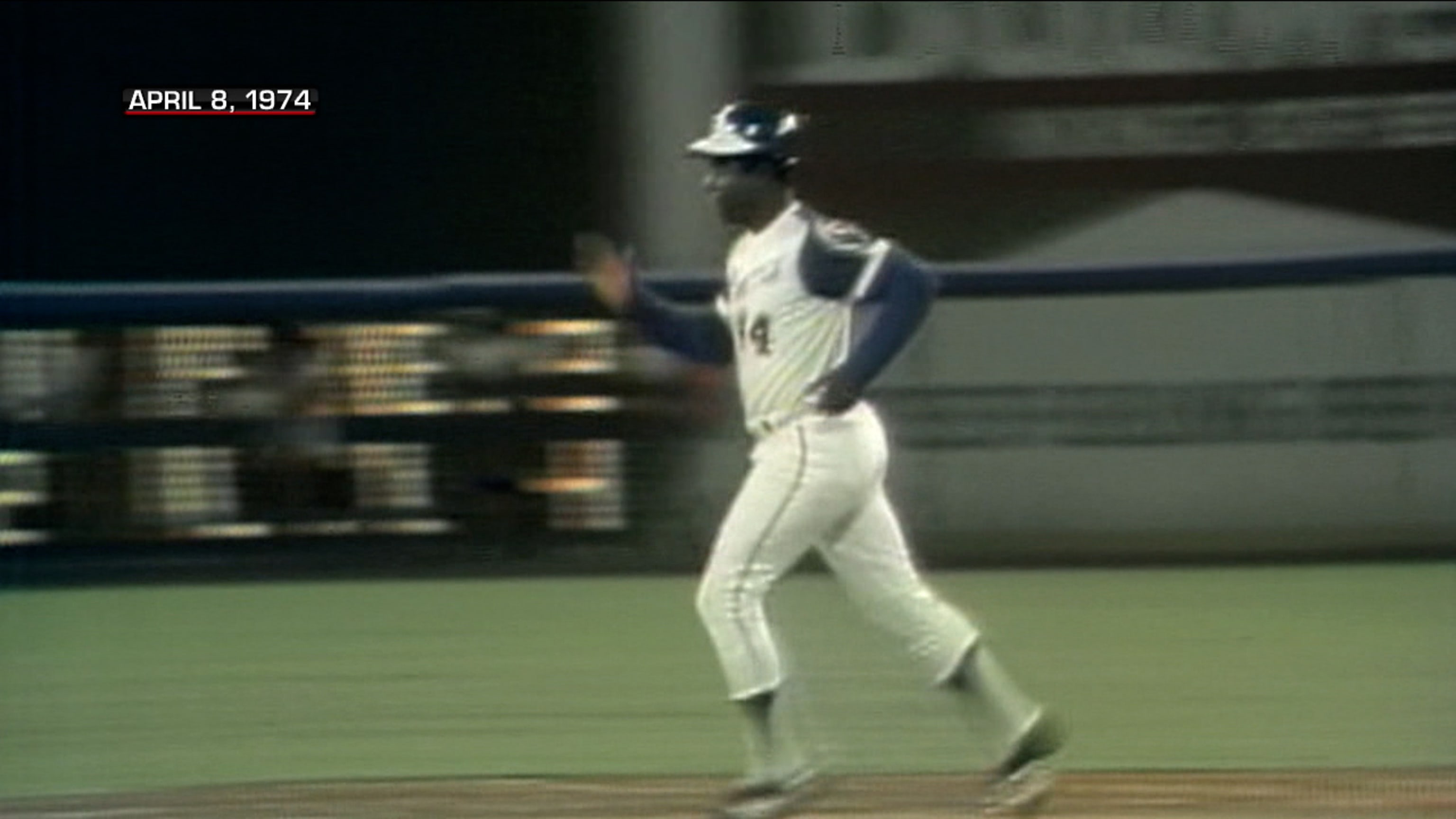 Braves remember Hank Aaron before 50th anniversary