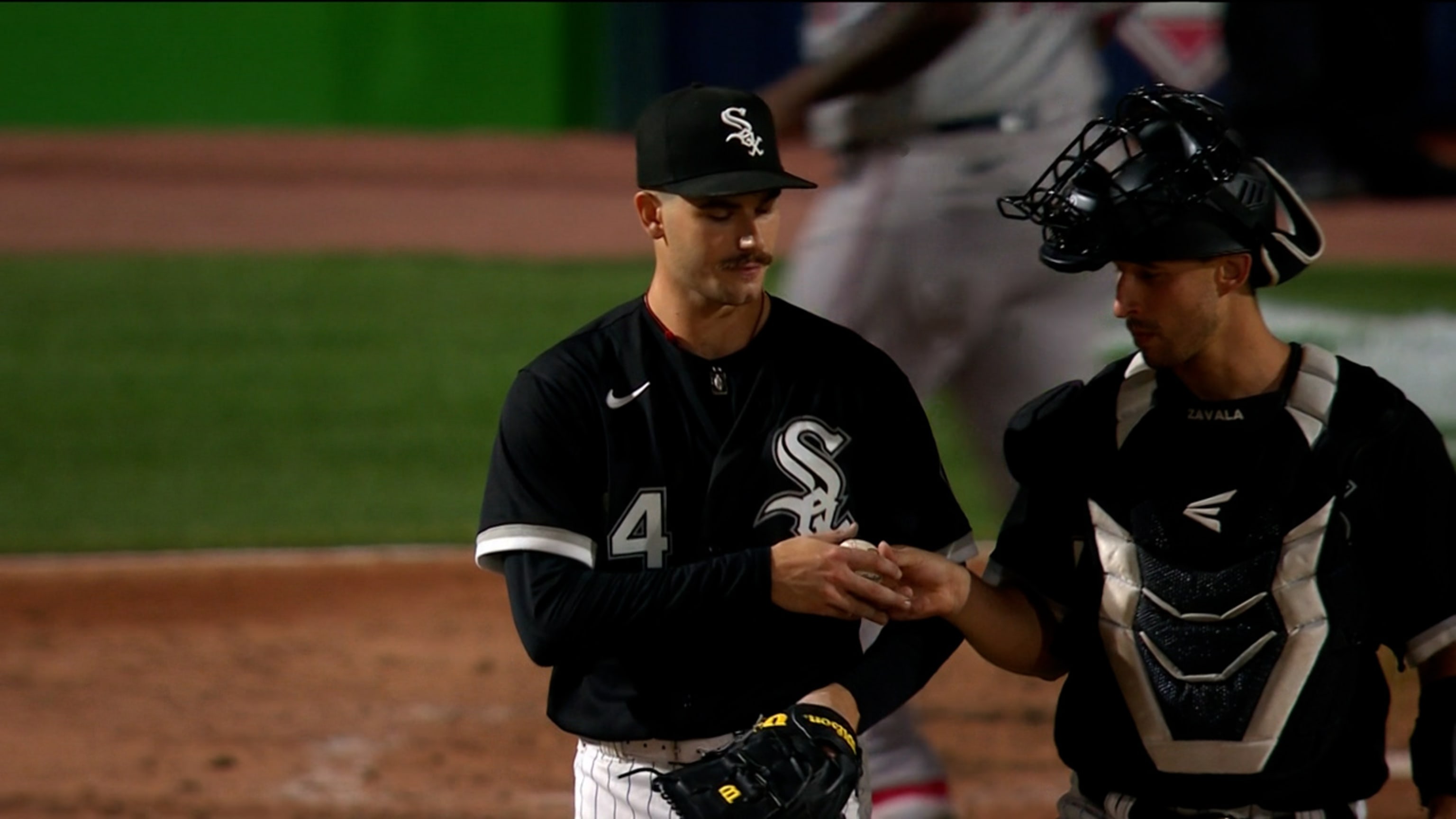 White Sox ace Dylan Cease loses no-hitter with two outs in ninth inning vs.  Twins 