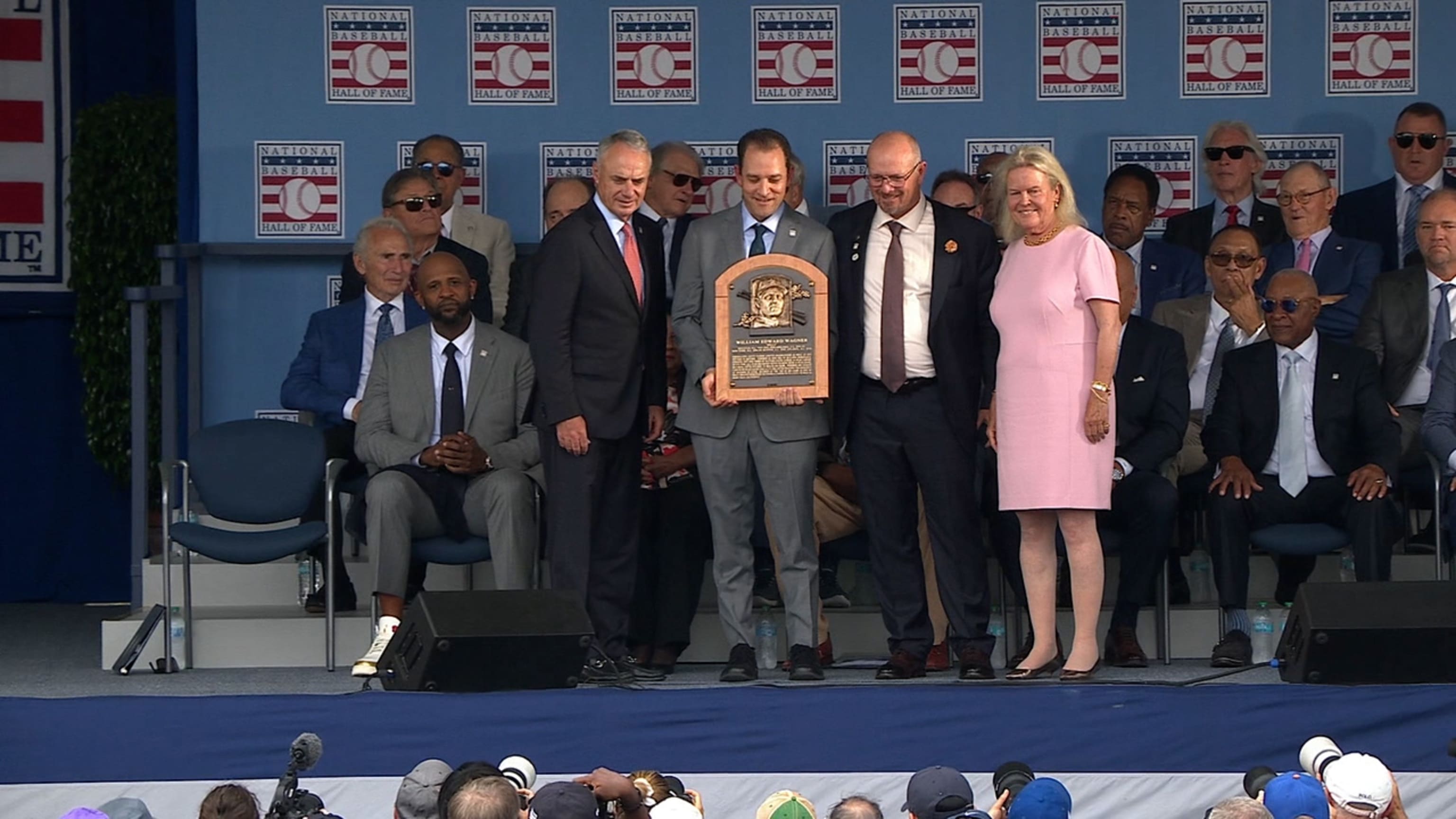 Billy Wagner has his HOF plaque read to the crowd