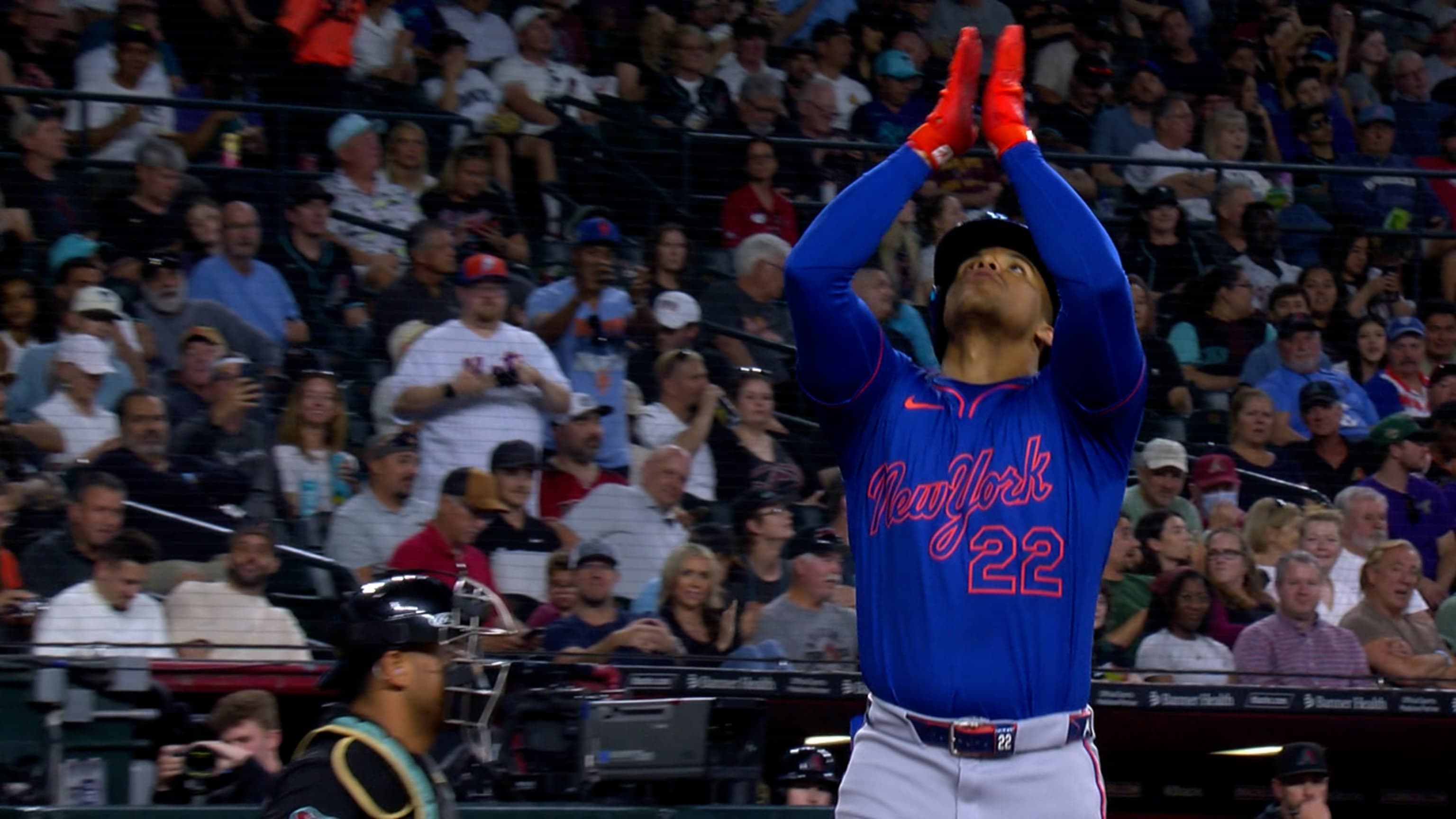 Juan Soto batea dos jonrones