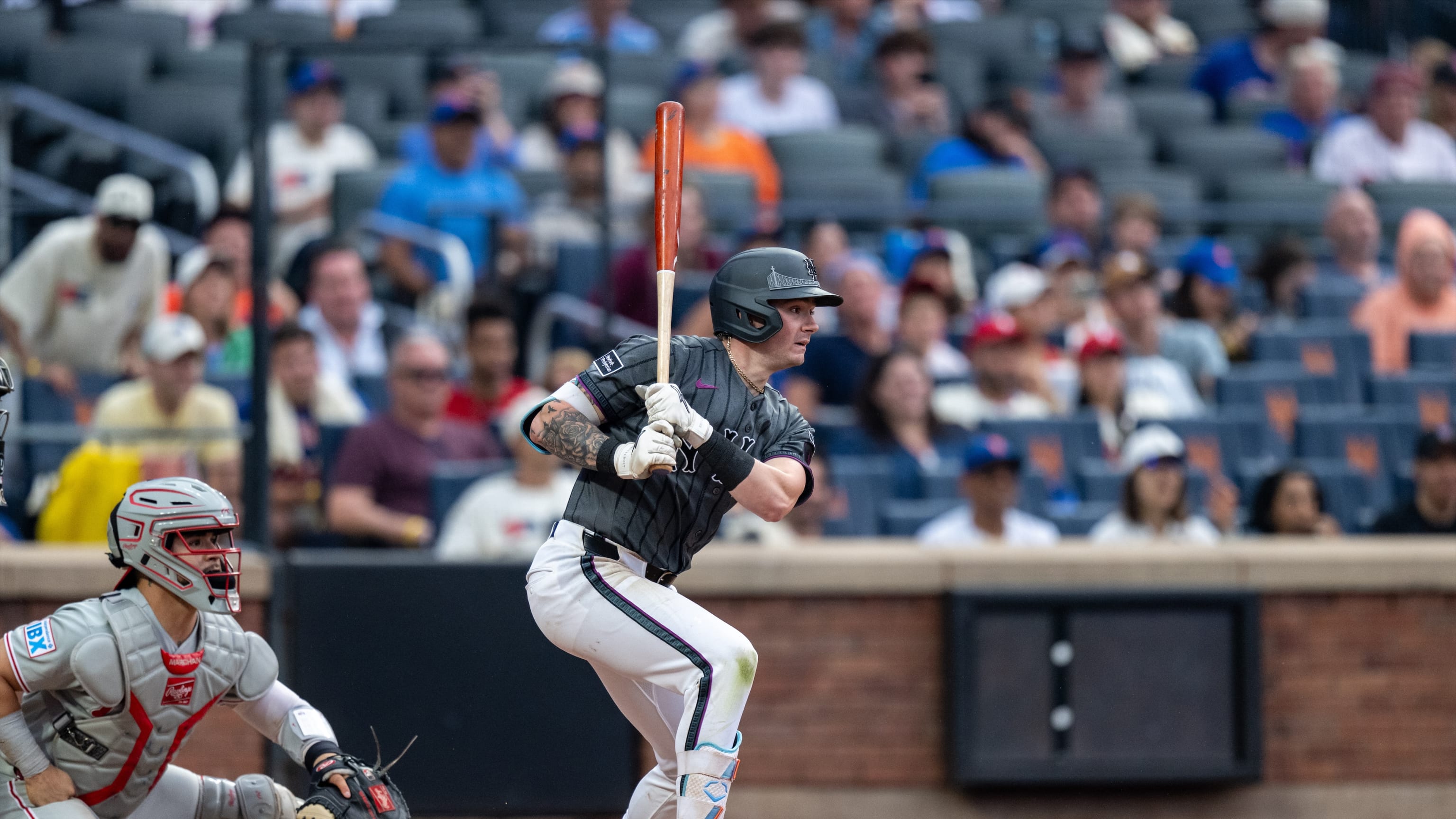 A.J. Ewing da la ventaja con hit de 2 carreras