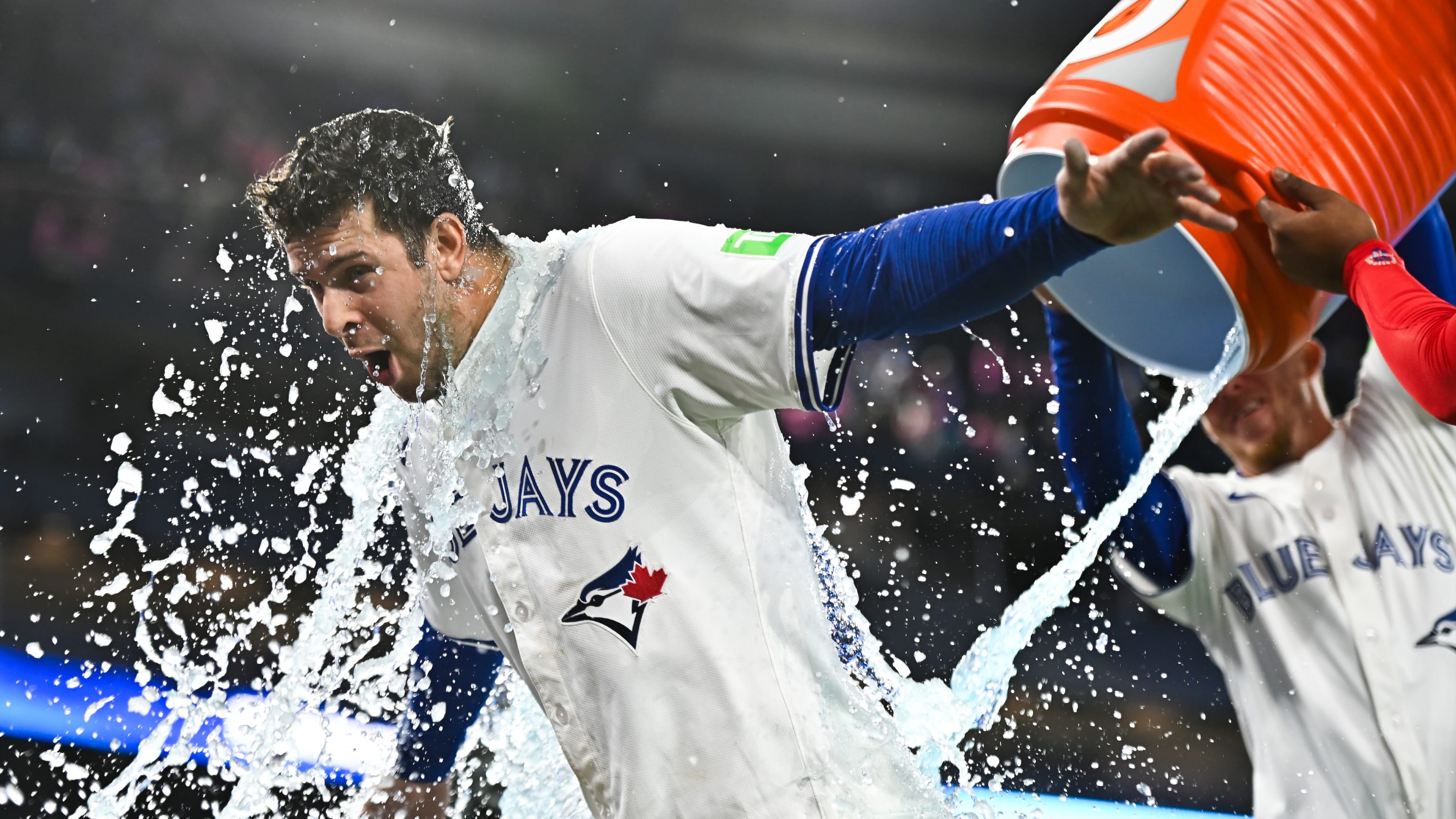 Ernie Clement hits walk-off single as Blue Jays beat Tigers