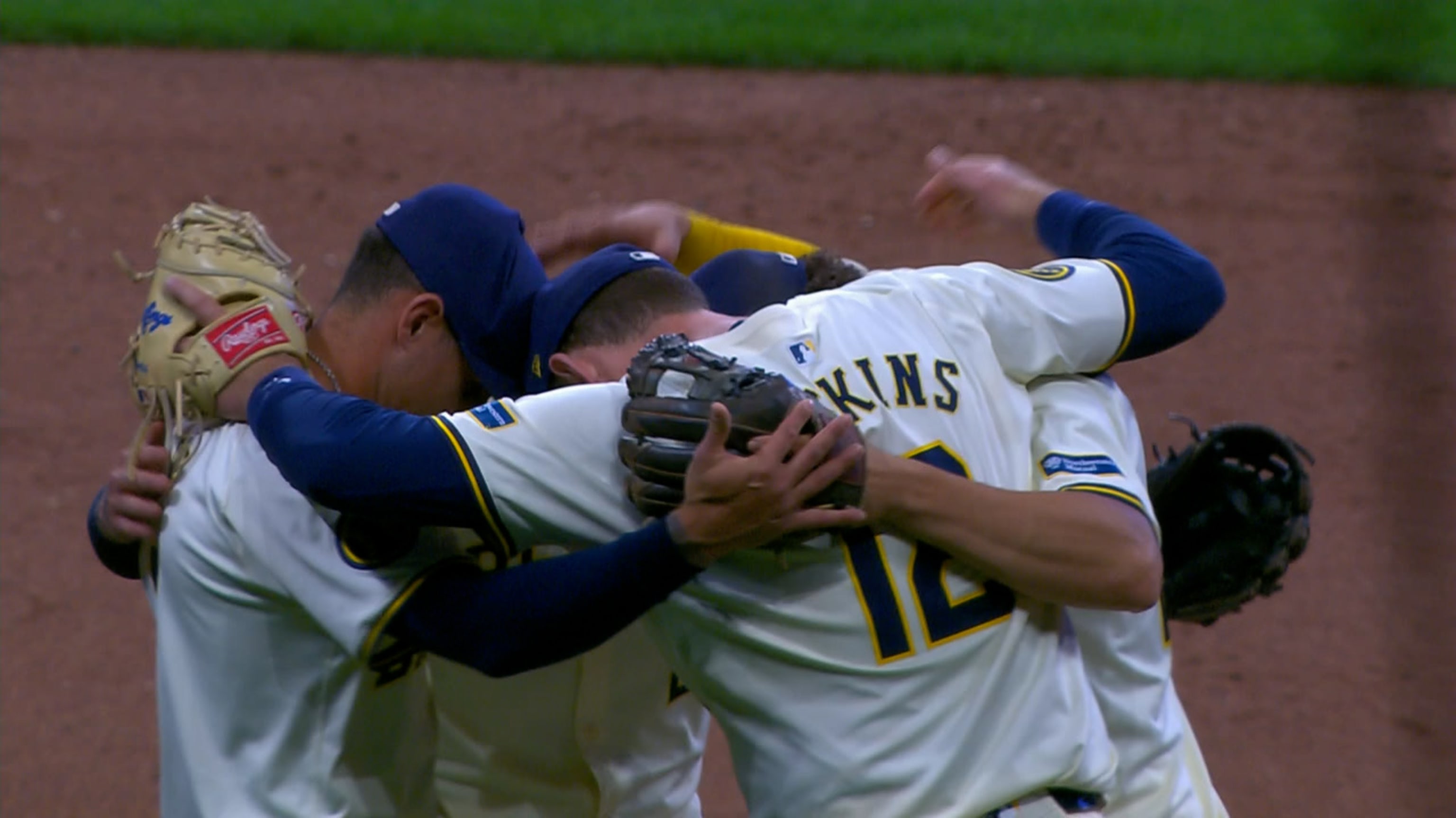 Trevor Megill's 101 mph strikeout seals the win