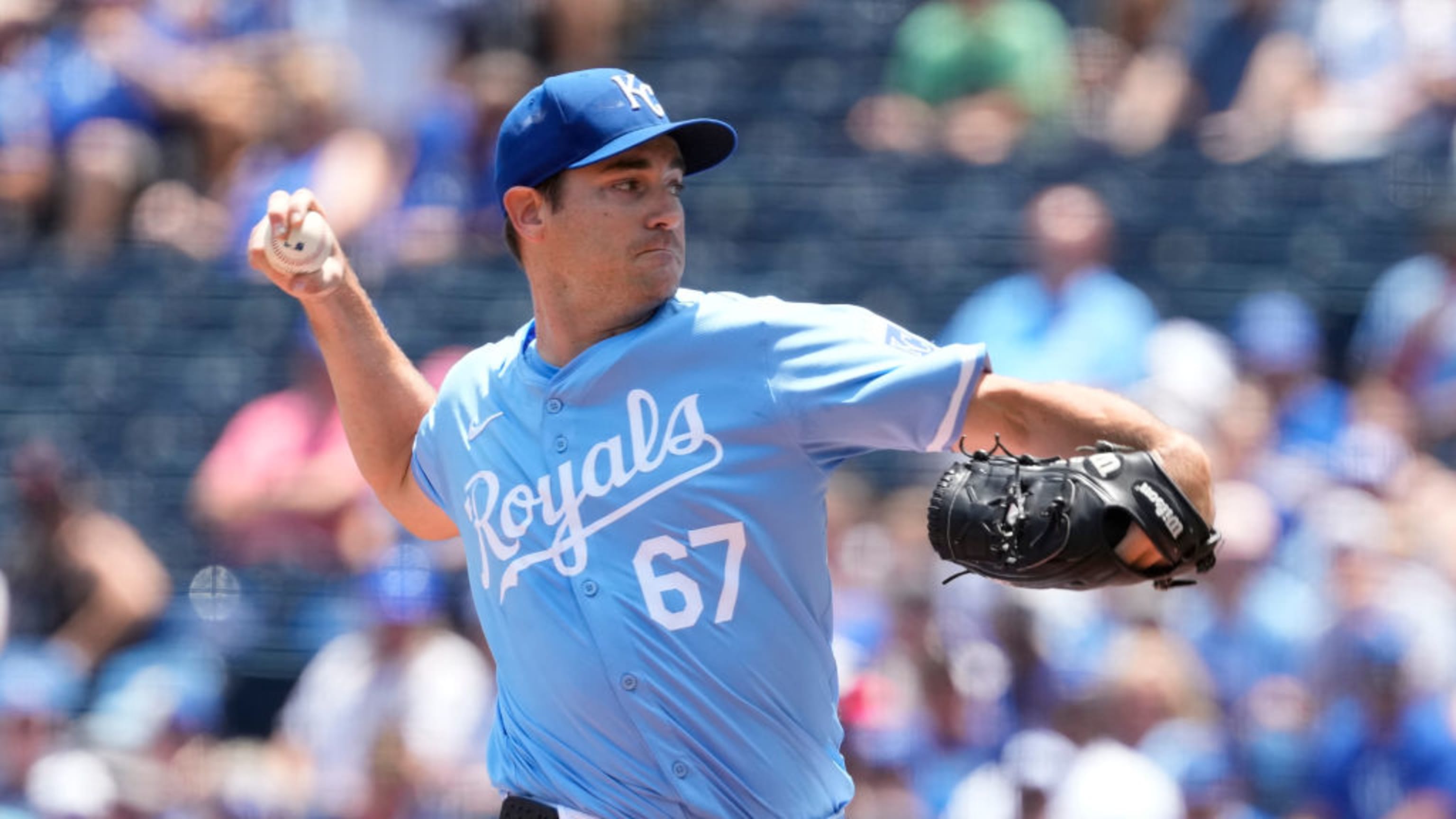 Seth Lugo strikes out 10 against the Guardians