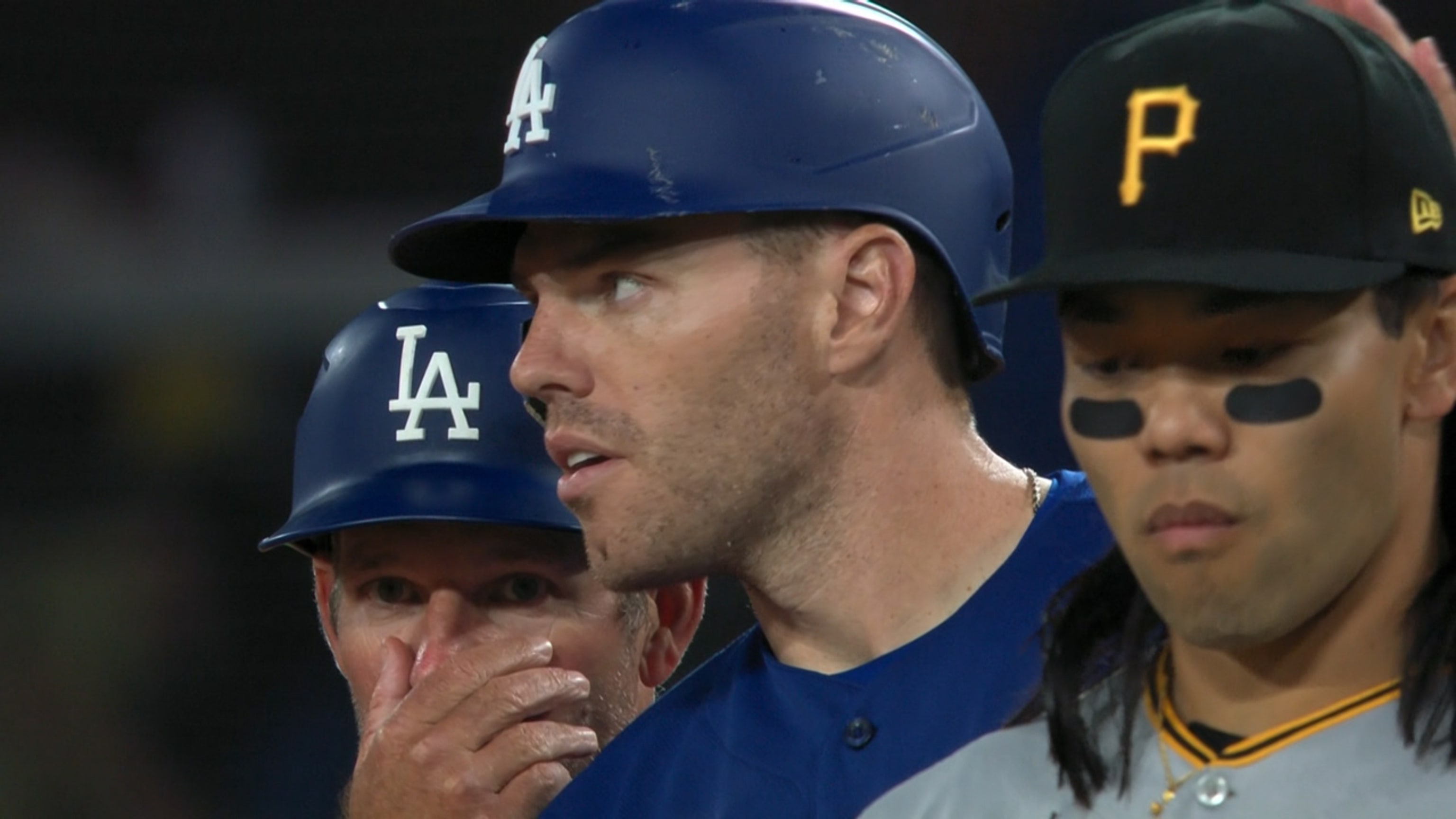 Julio Urías strikes out 12 while the Dodgers rout the Rockies 8-3