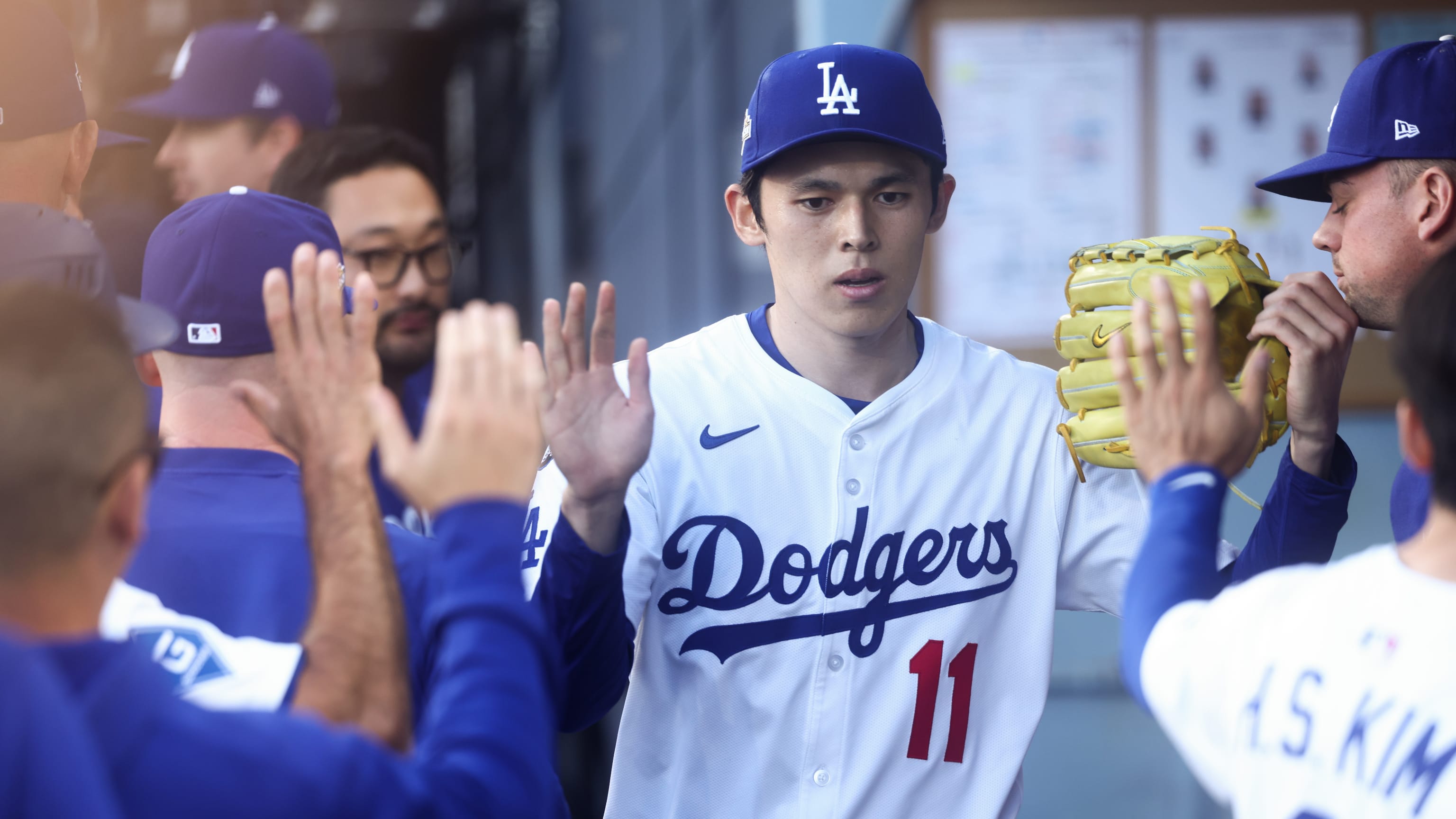 佐々木朗希　87/99 佐々木朗希のサインカードを初収録！ 「2025 TOPPS TRIBUTE