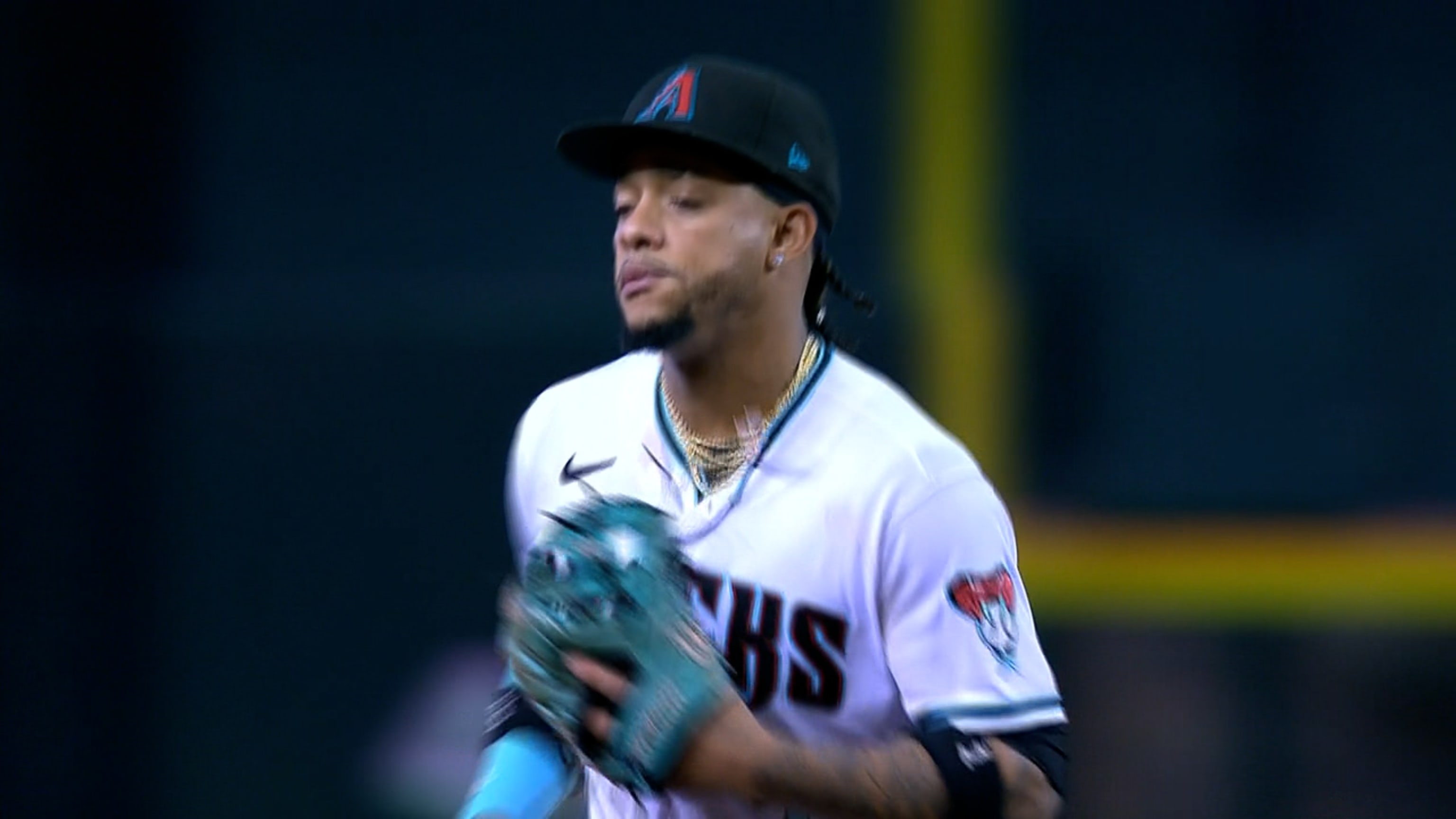 Marte detiene de clavado