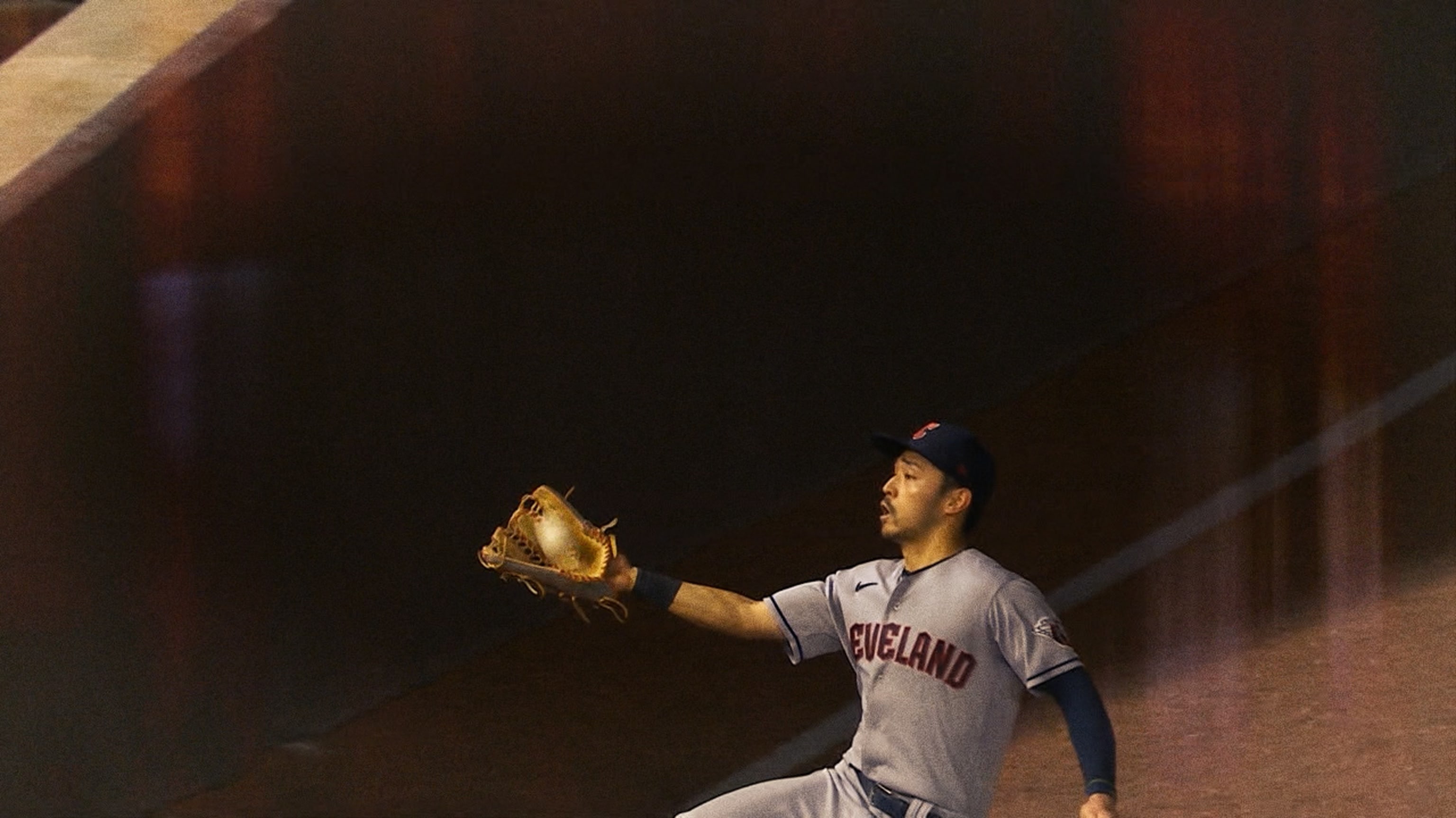 Steven Kwan wins Gold Glove 