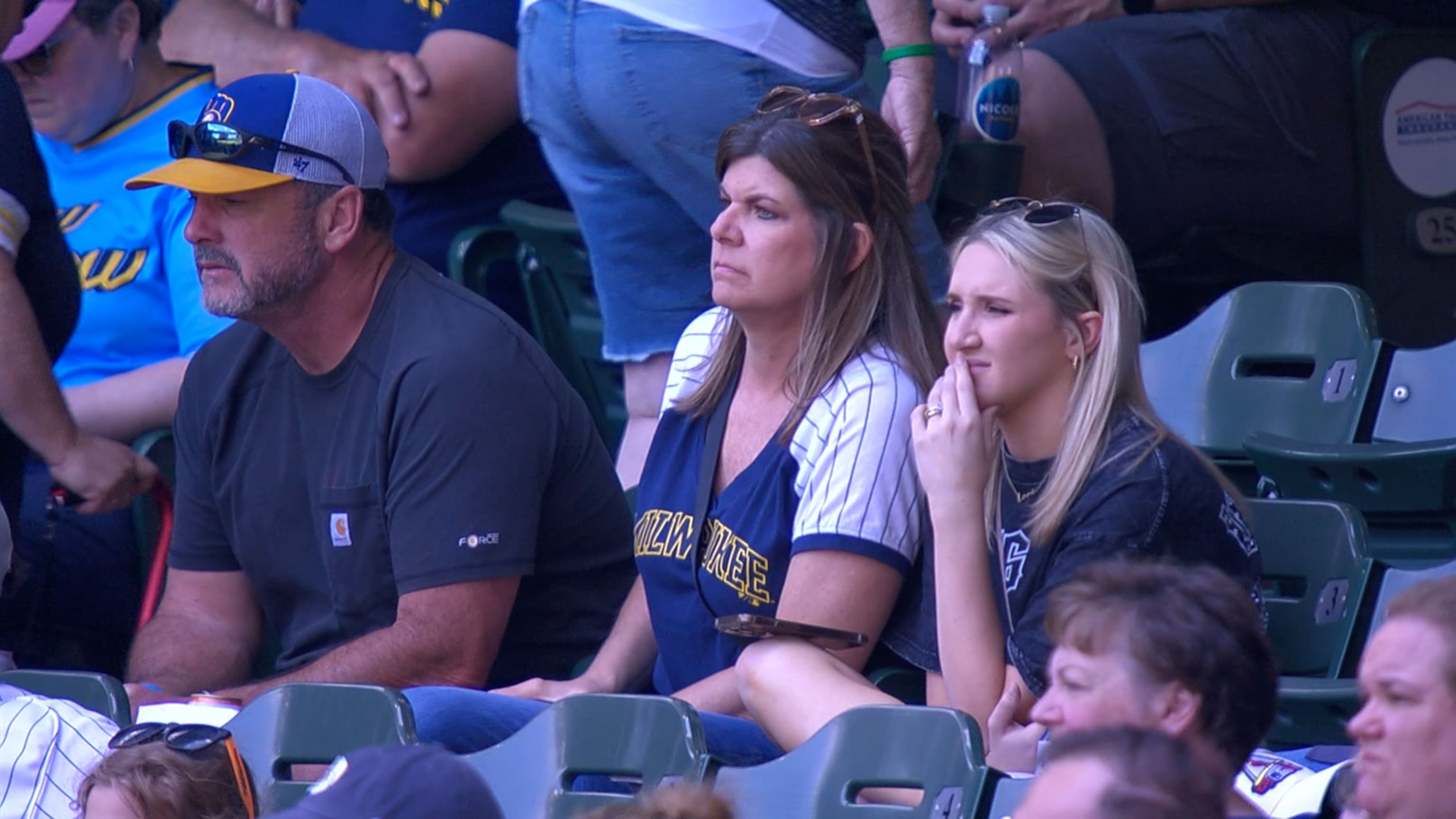 MLB メジャーリーグ リストバンド 母の日 Mother's Day ピンク