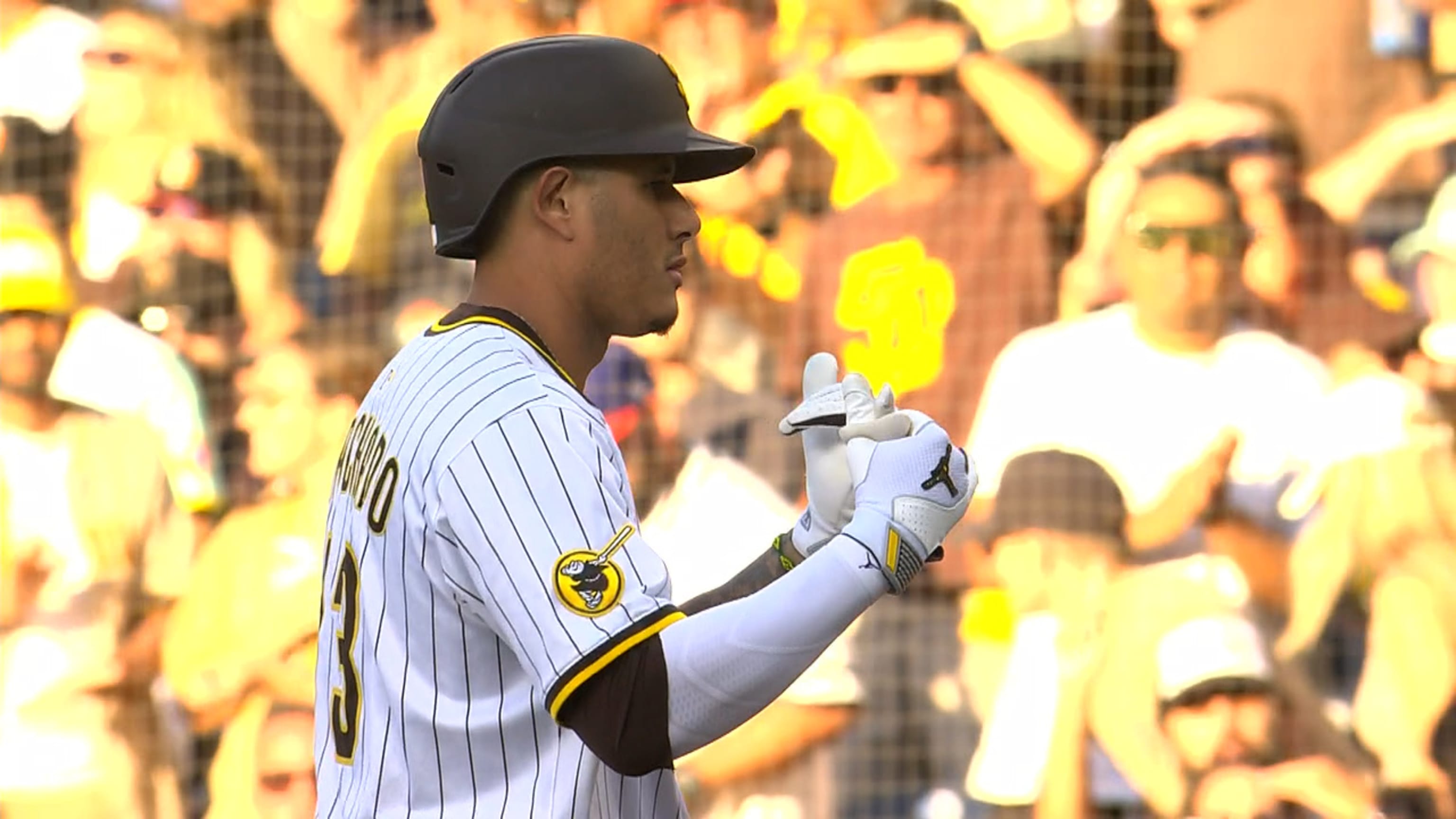 Manny Machado llega a 1,999 hits