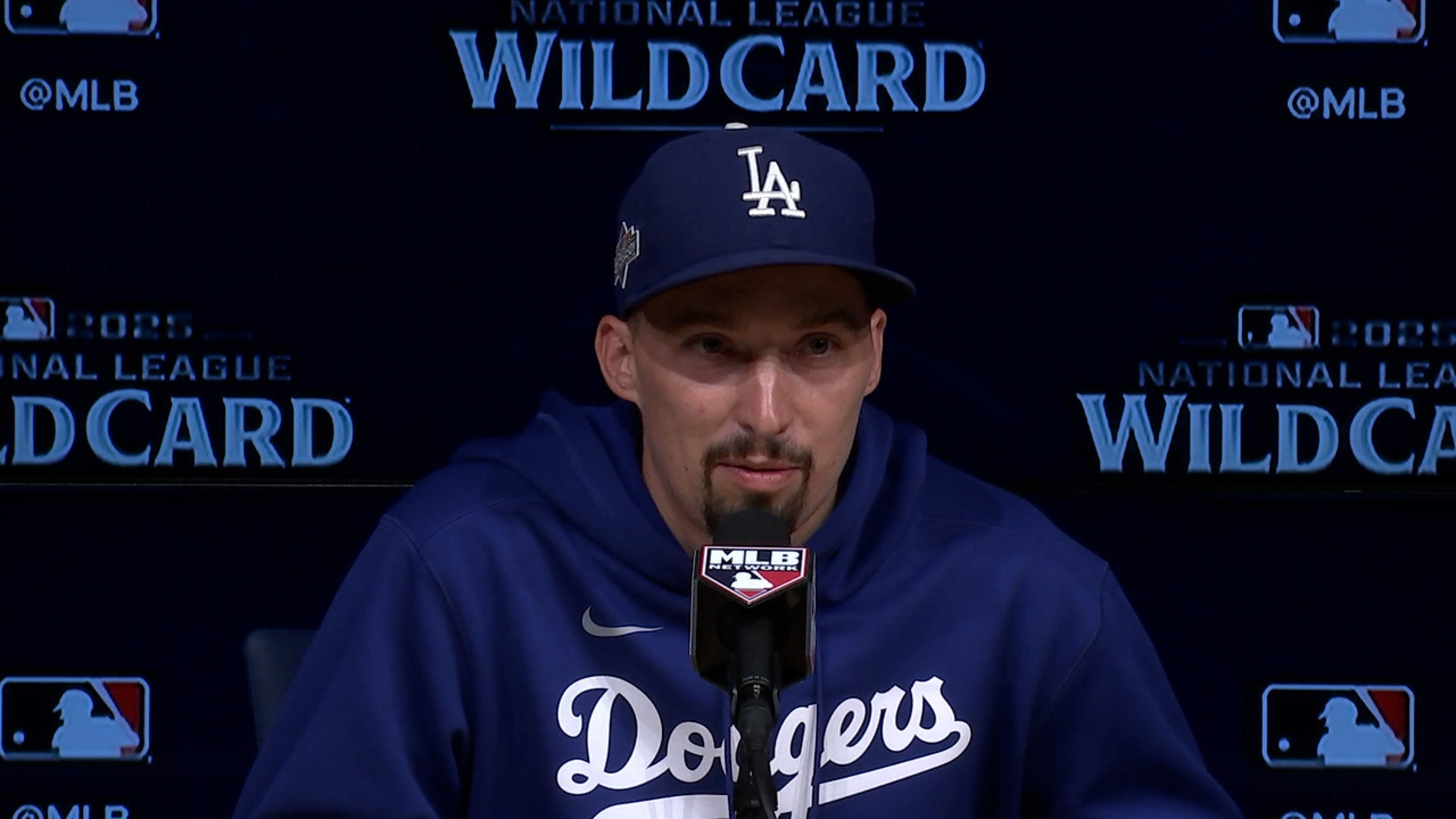 Blake Snell throws 7 strong innings in Wild Card Game 1