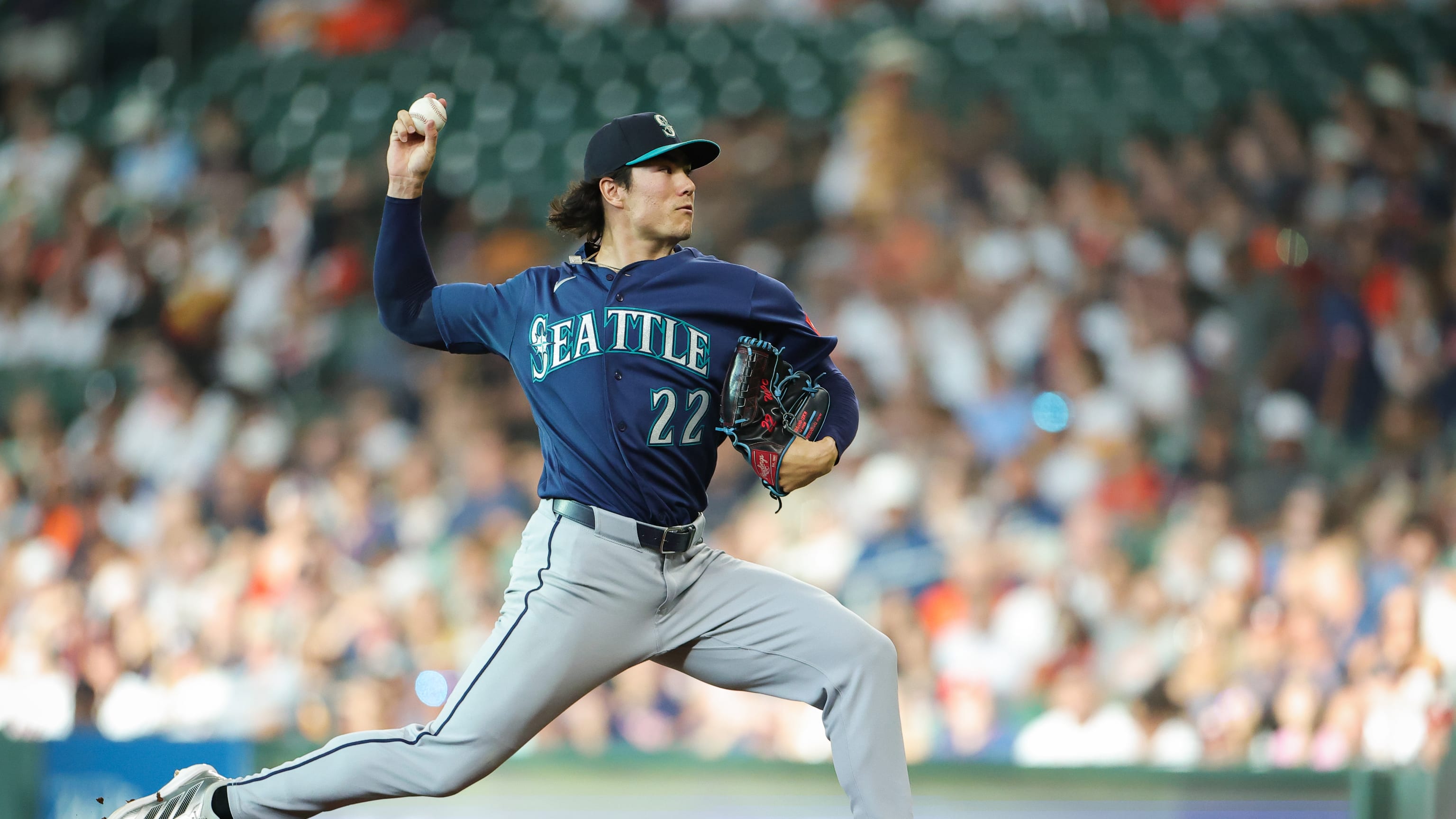 Bryan Woo strikes out five in strong win vs. Astros (Photo: MLB.com)