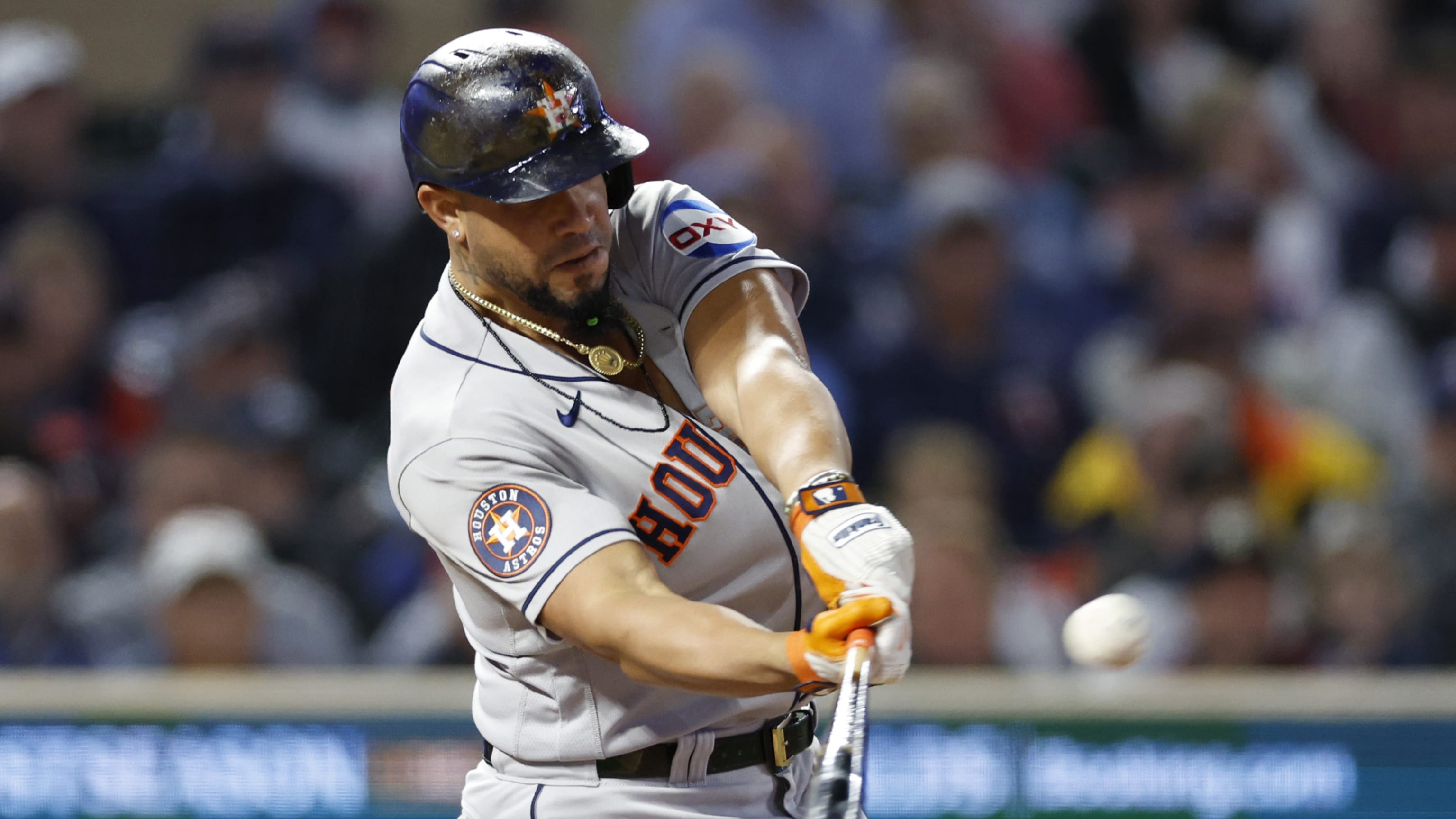 José Abreu produce 2 con jonrón