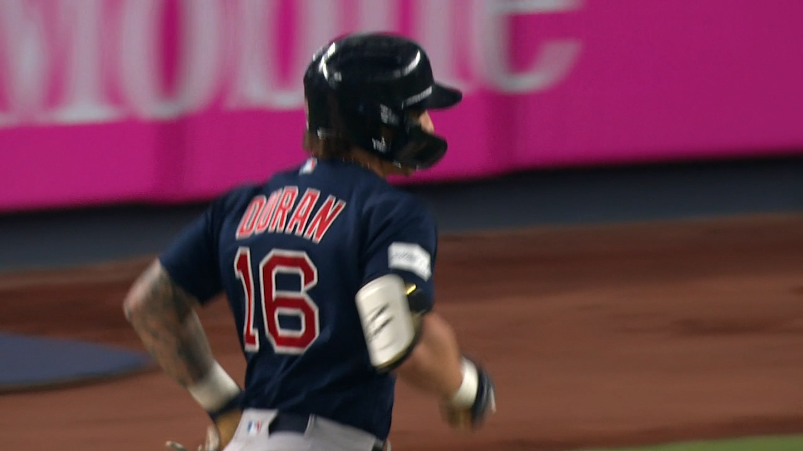 Hernández anota la del empate 