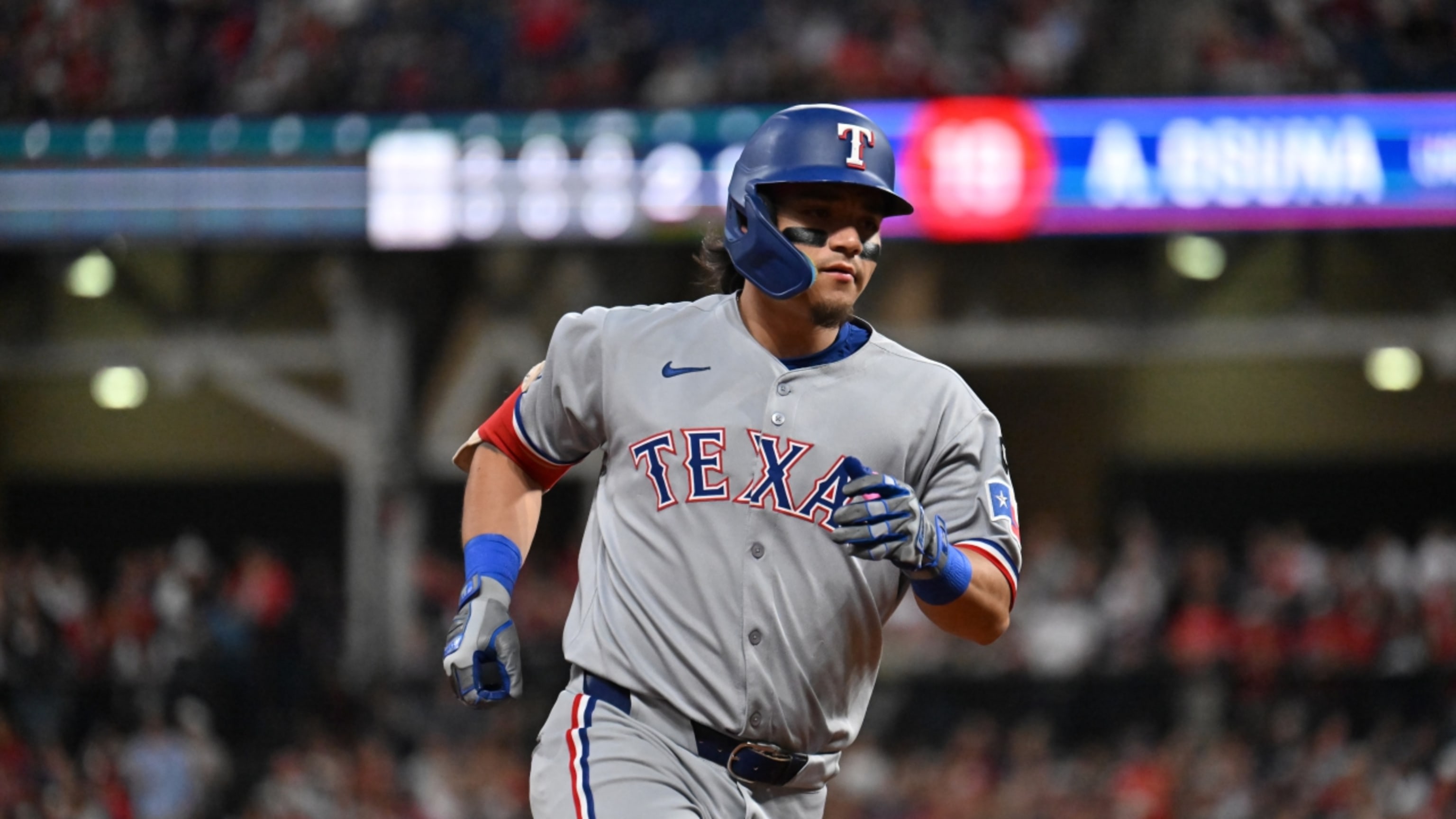 Alejandro Osuna impulsa tres con HR