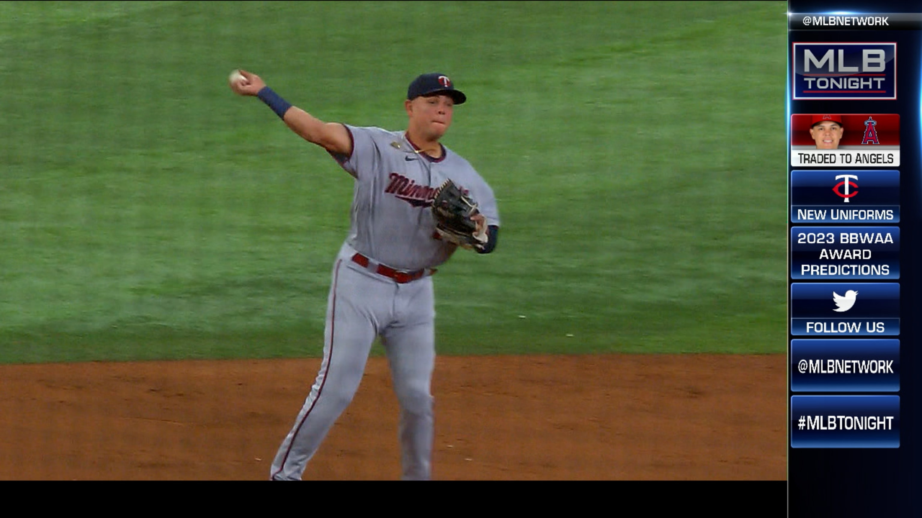 Gio Urshela heads to the Angels 