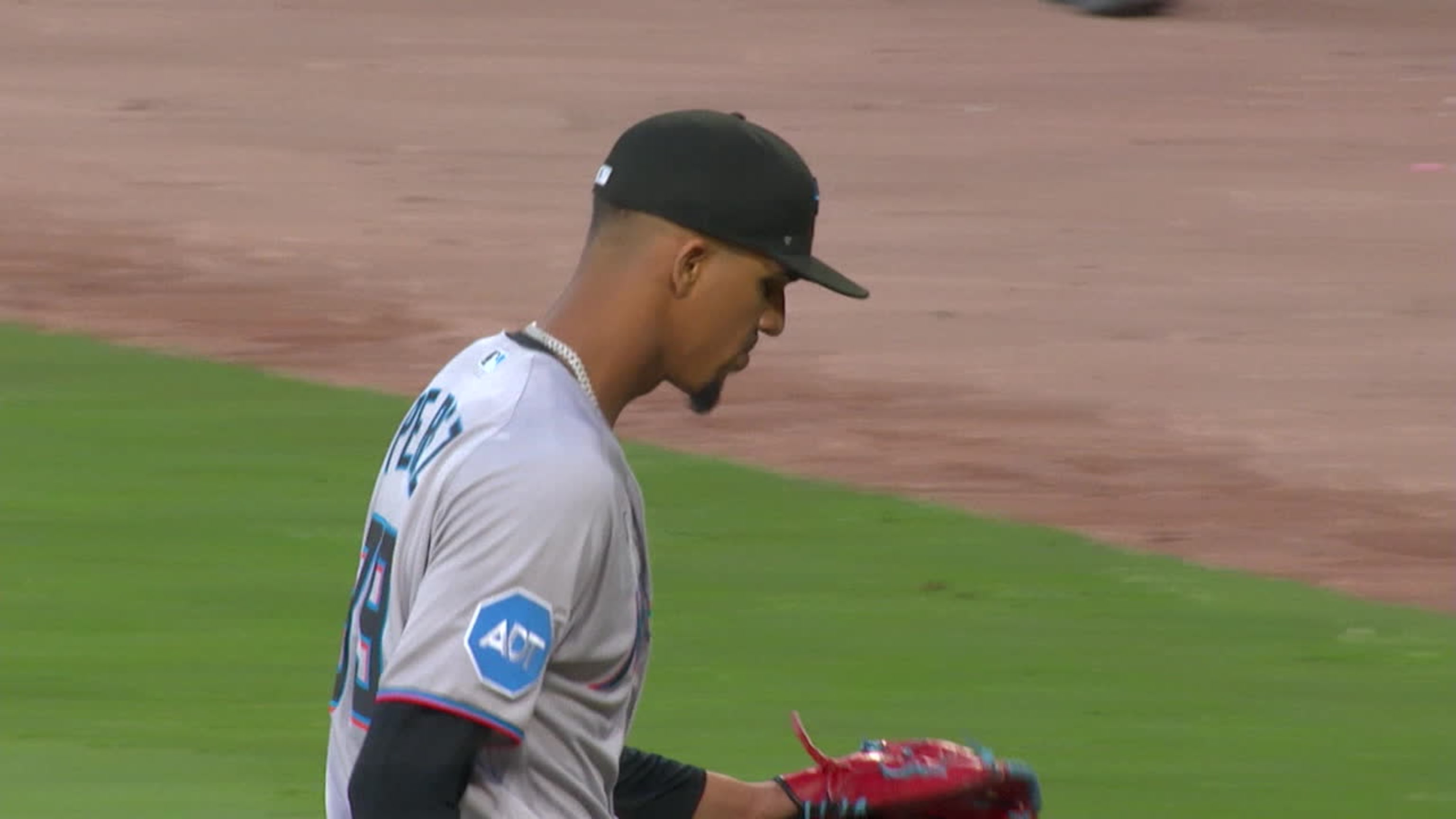 20-year-old Eury Perez gets first MLB win, Marlins top Nationals