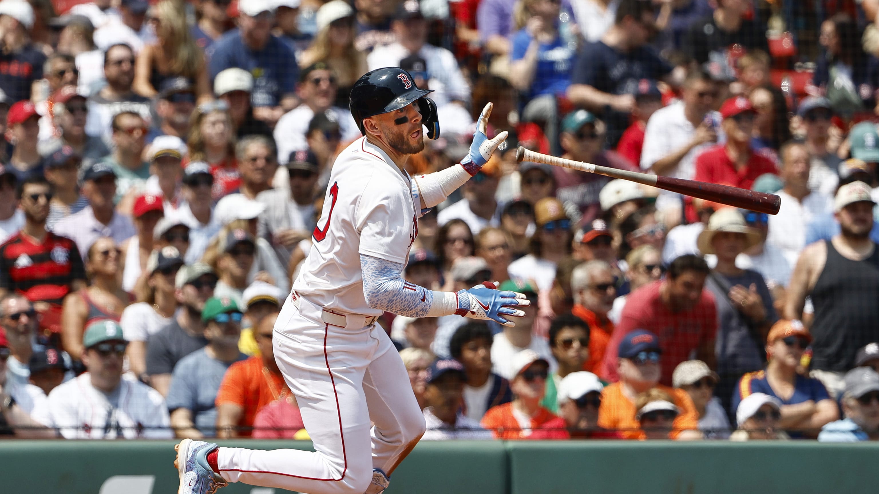 Trevor Story produce con hit