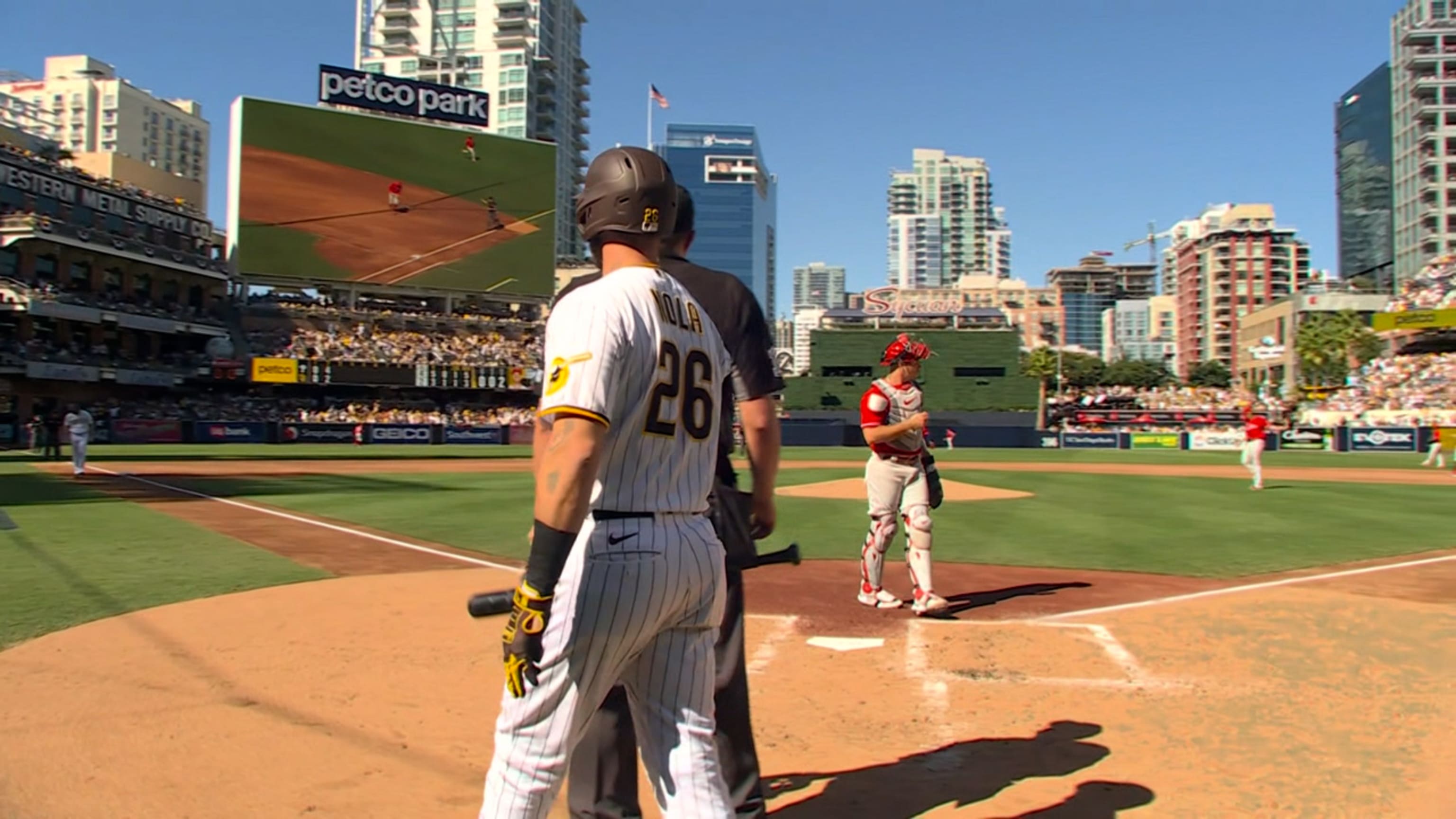 Aaron retira a su hermano Austin