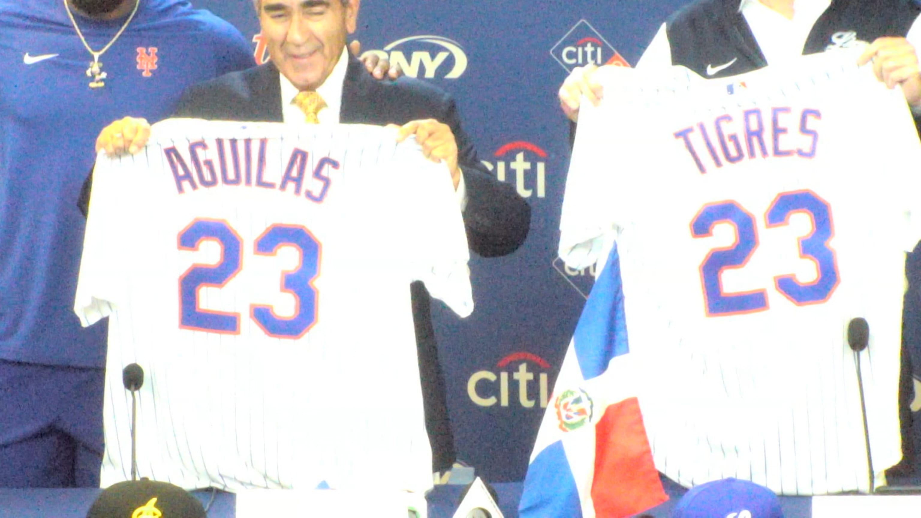 Tigres-Águilas en el Citi Field