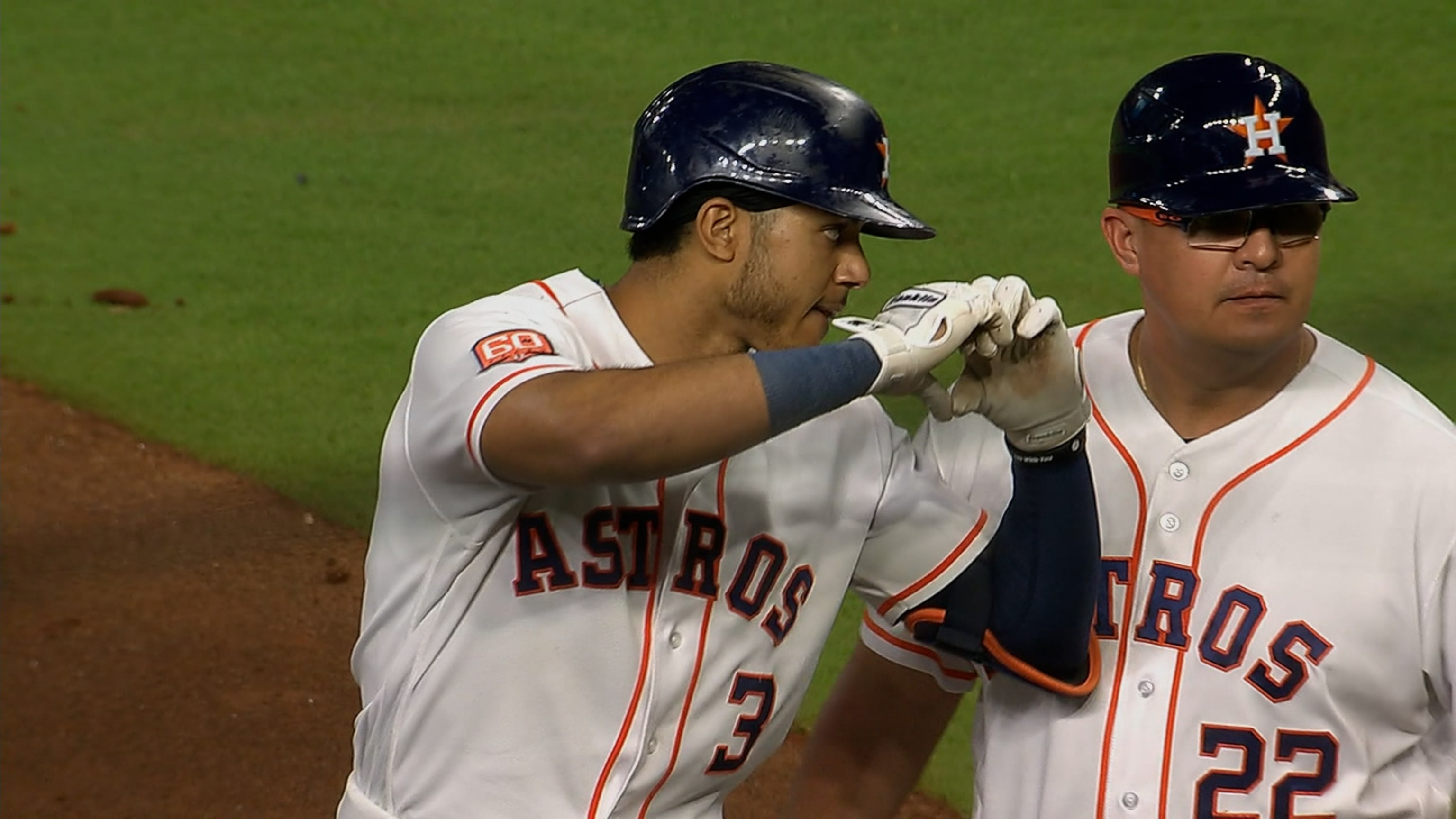 Jeremy Peña's RBI single to left