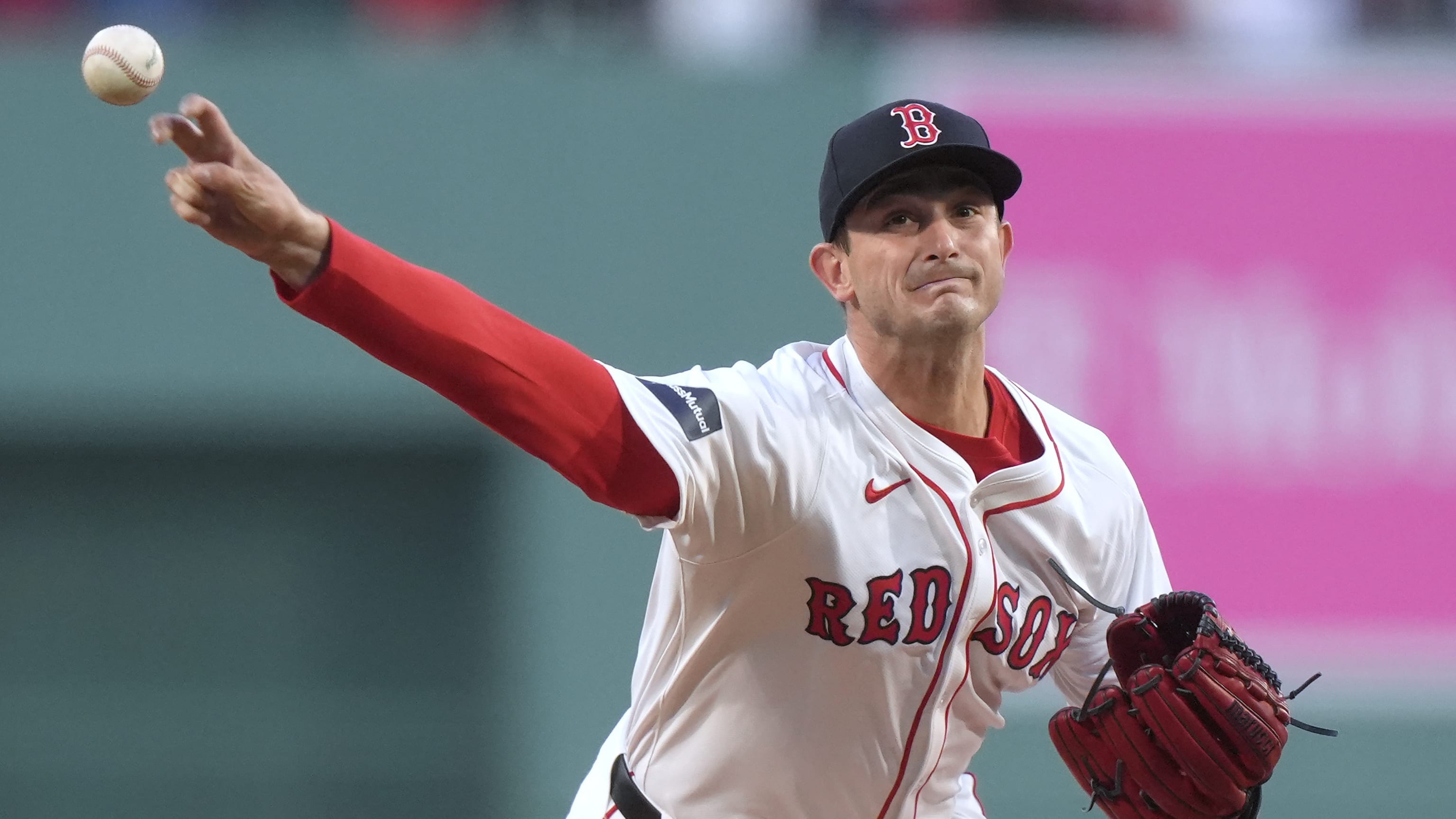 Garrett Whitlock to pitch in bullpen role for Red Sox in 2025