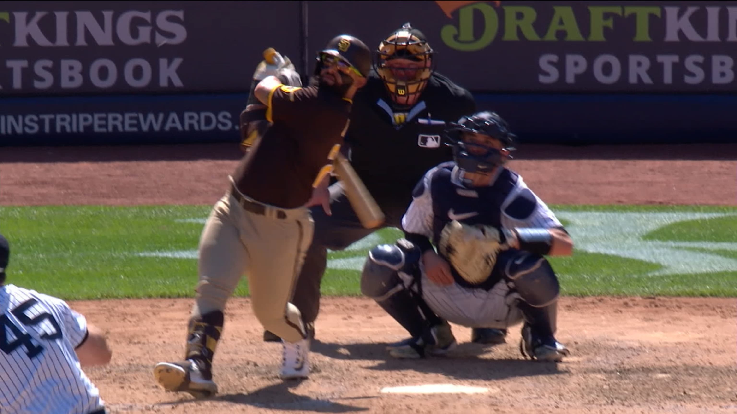 Odor produce 2 con jonrón