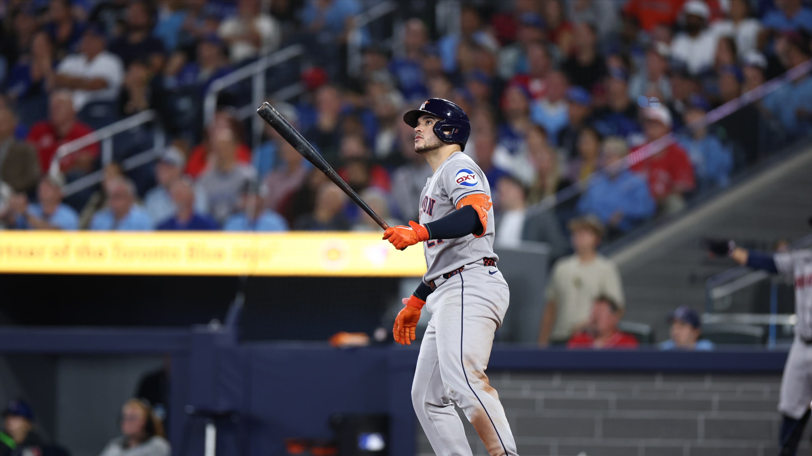 Yainer Diaz's go-ahead solo home run (19)