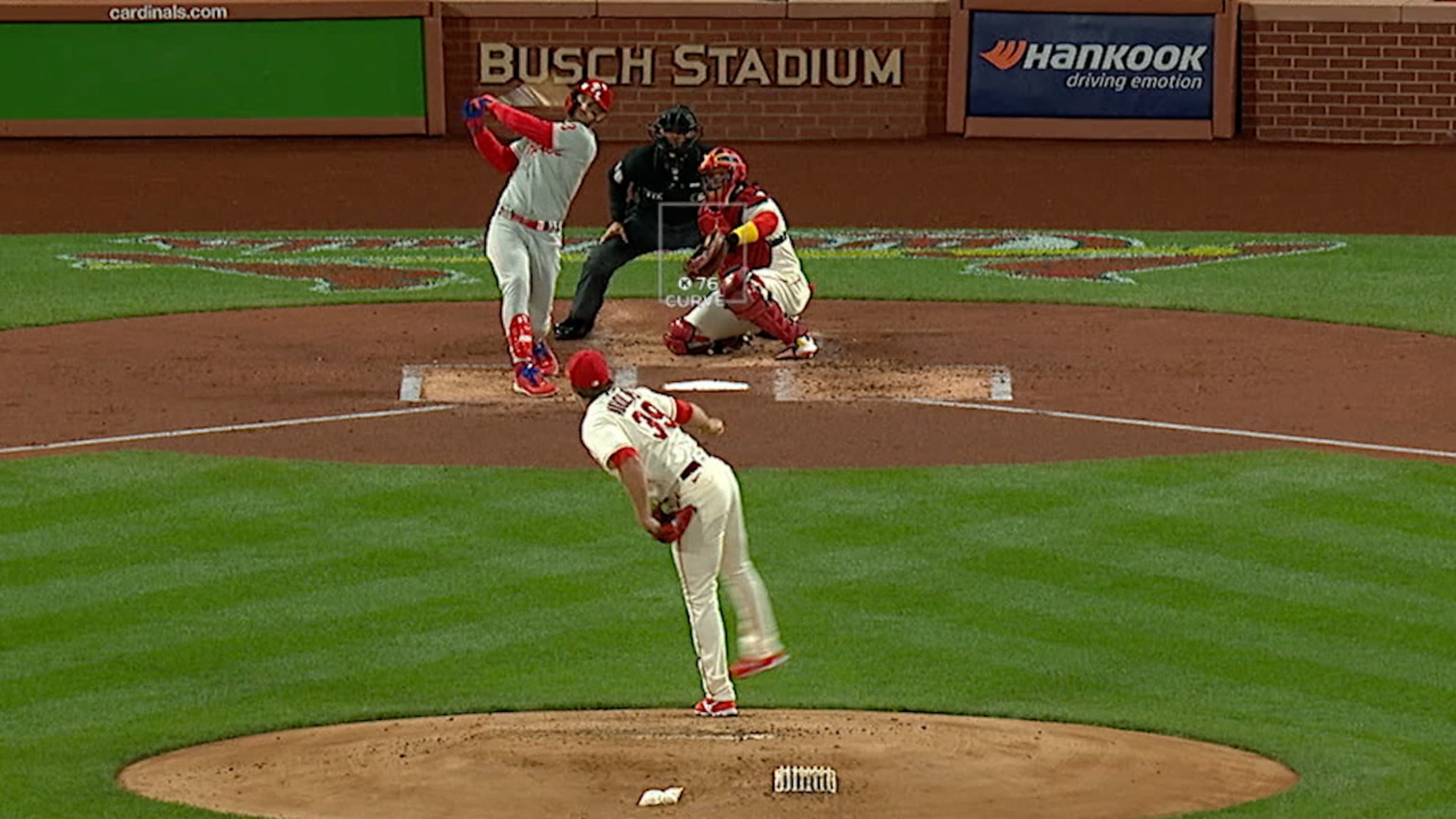 Harper dispara HR solitario