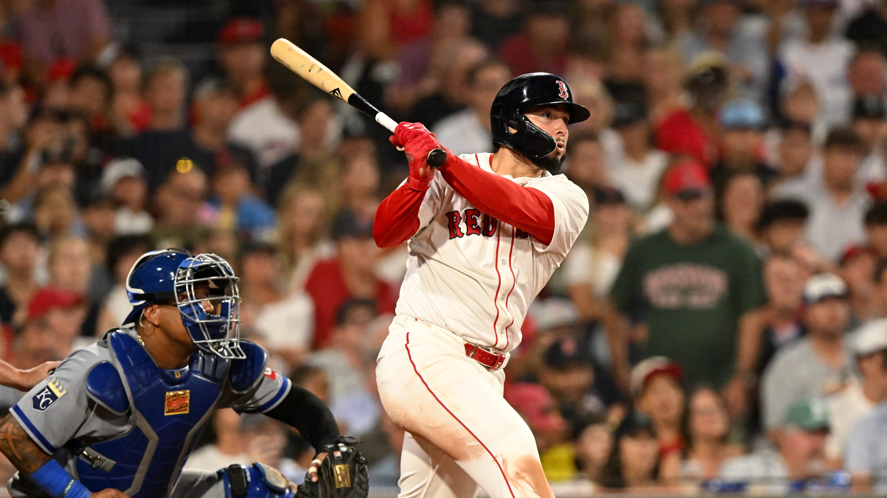 Wilyer Abreu extiende la ventaja