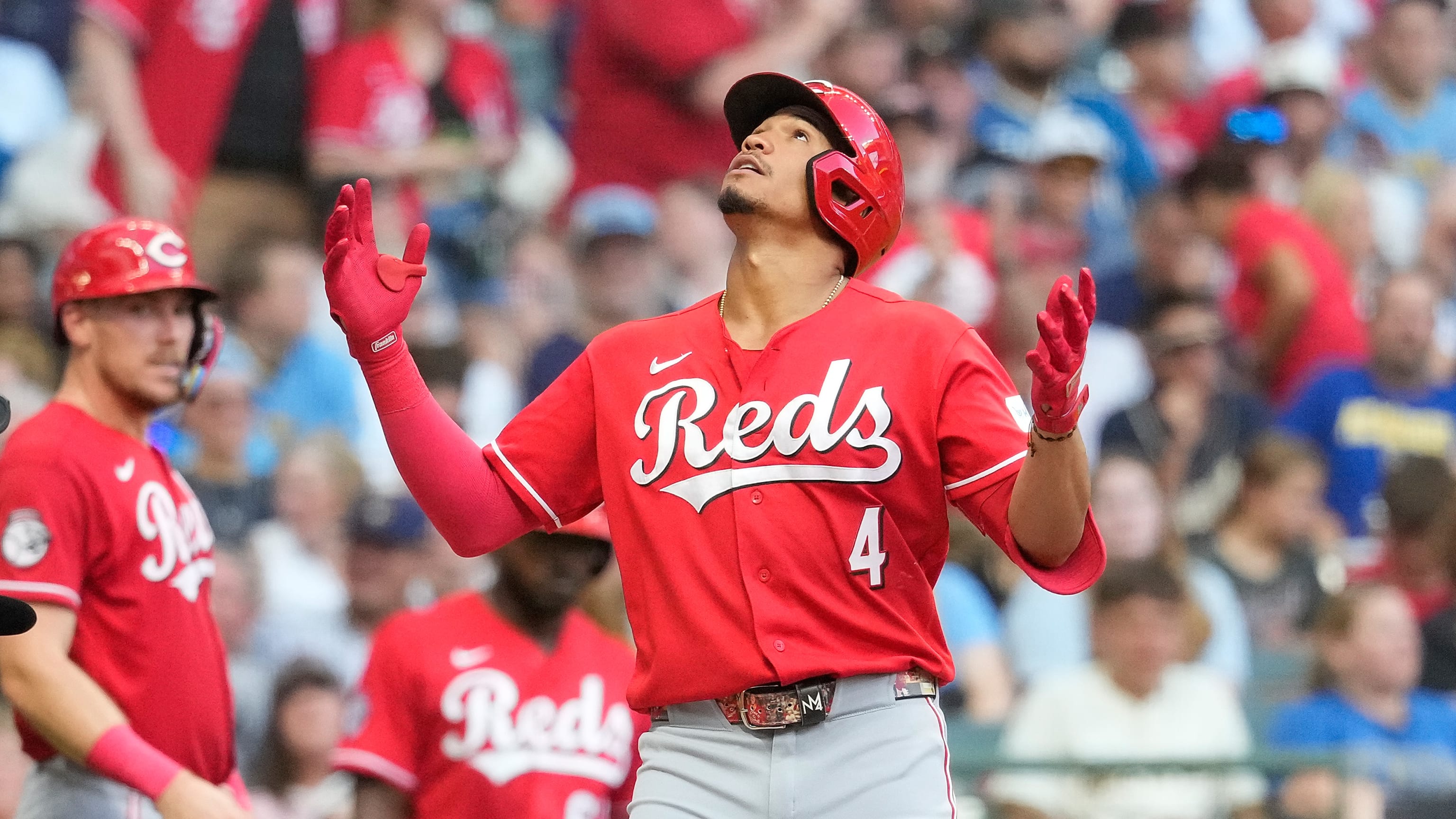 Matt McLain makes first start in outfield vs. Brewers