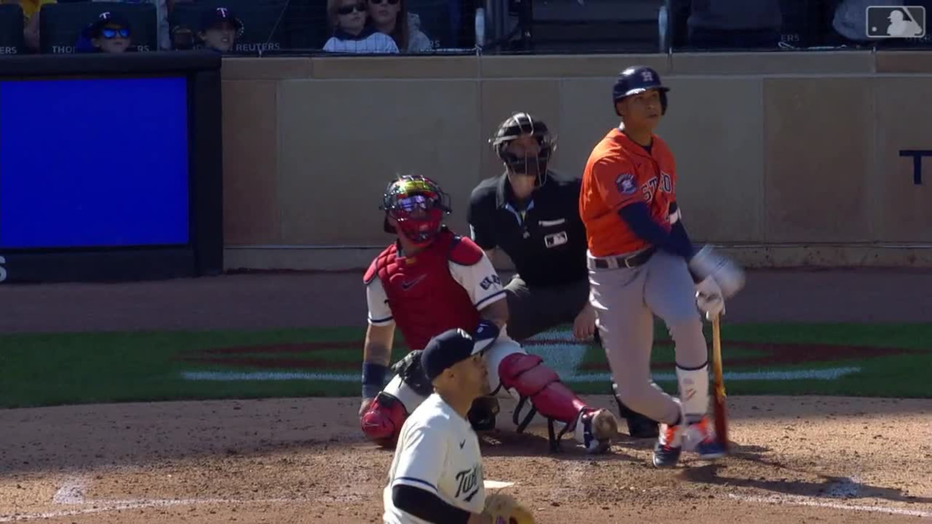 Yordan Alvarez! 116-mph, game-tying GRAND SLAM! 