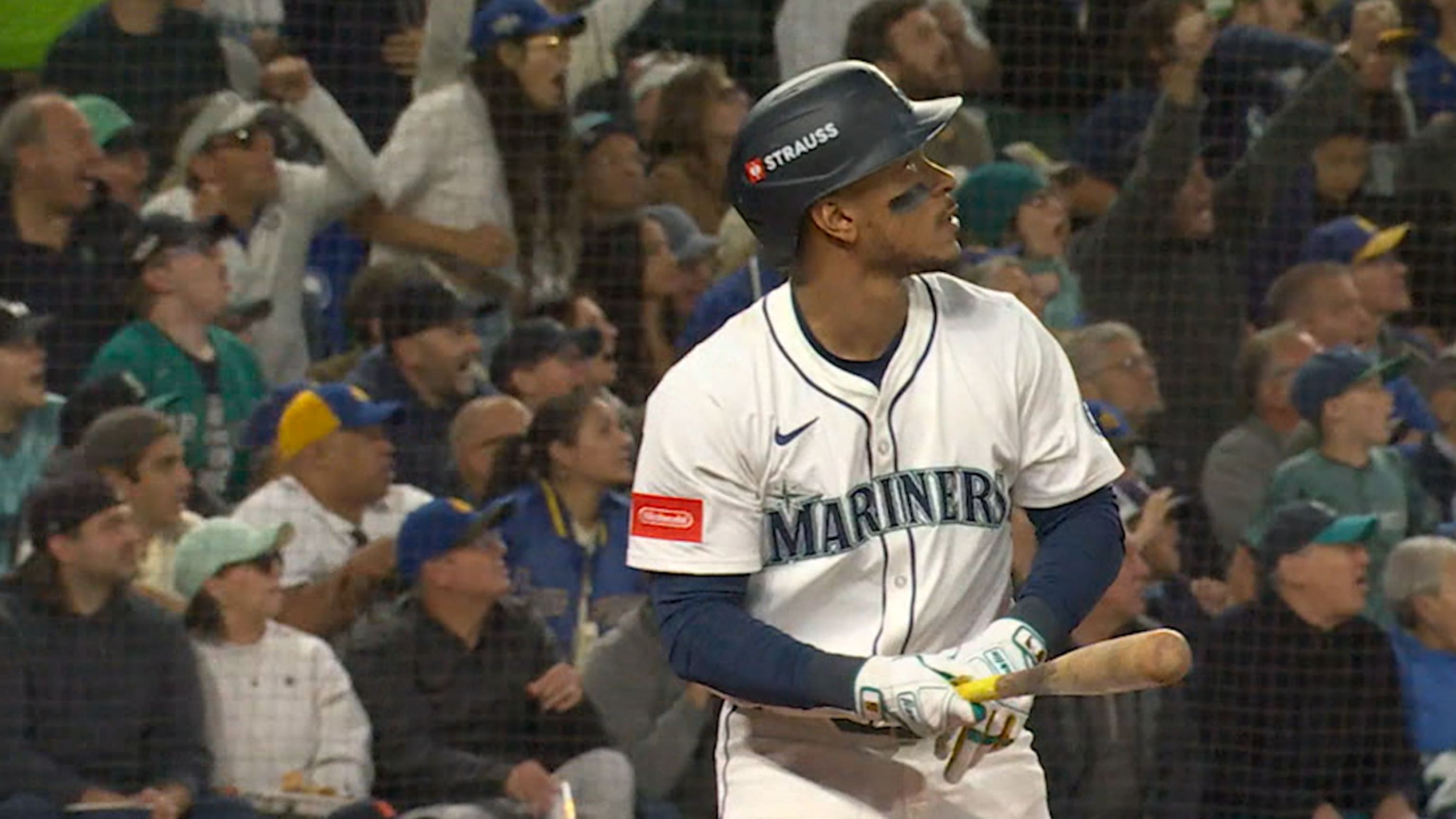 Jorge Polanco's clutch postseason continues