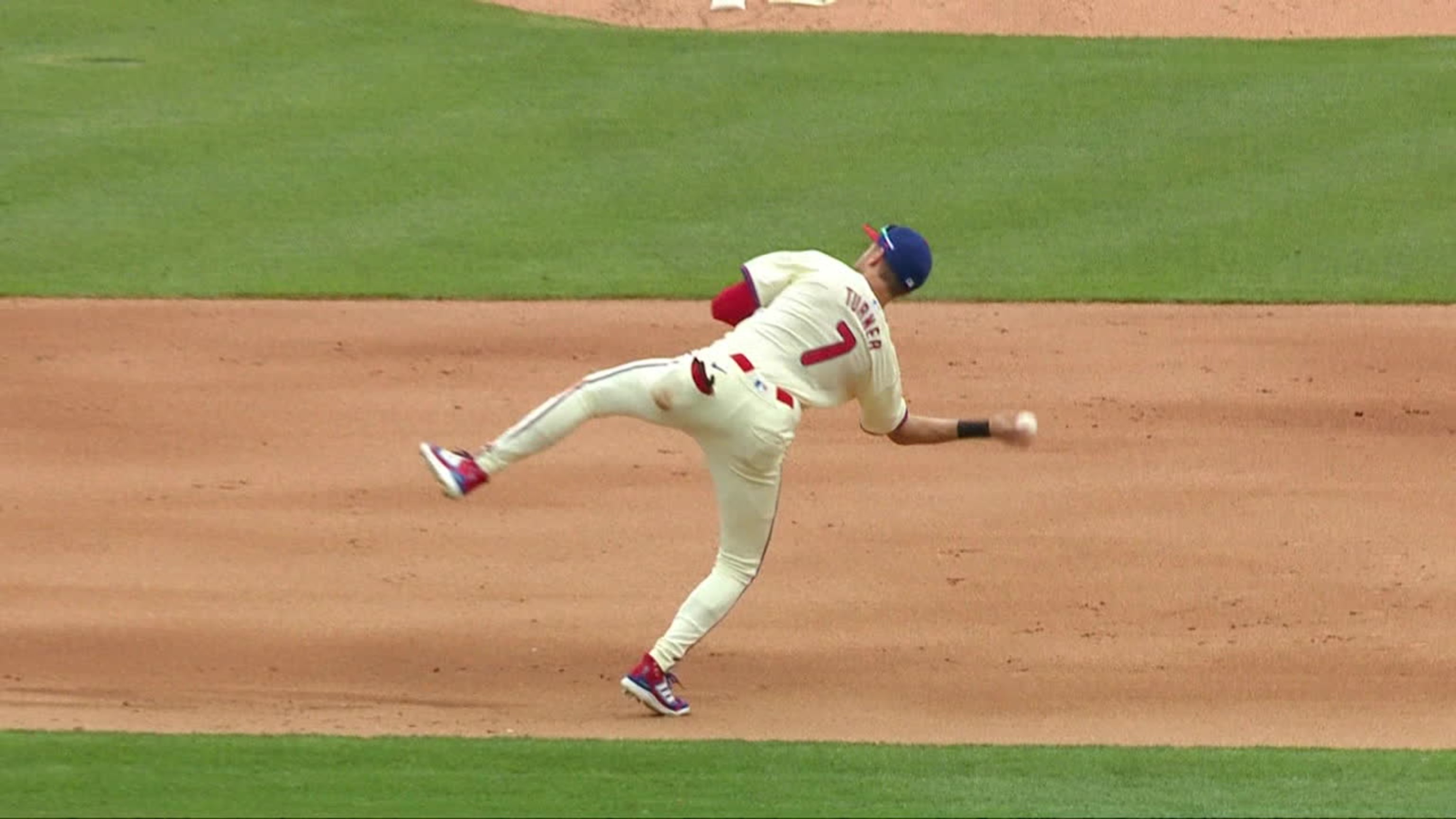 Trea Turner's backhanded stop