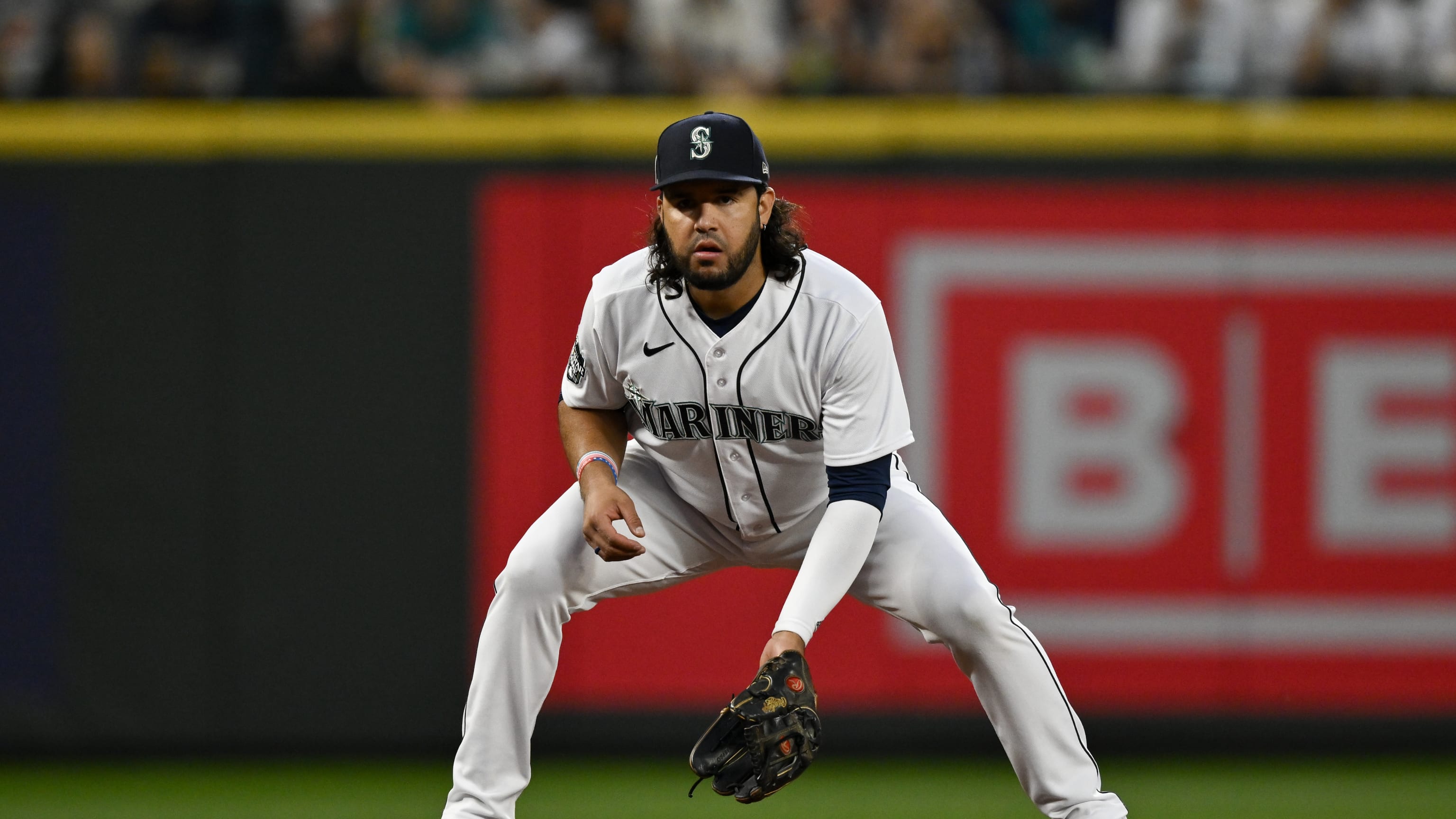 Eugenio Su rez traded to D backs