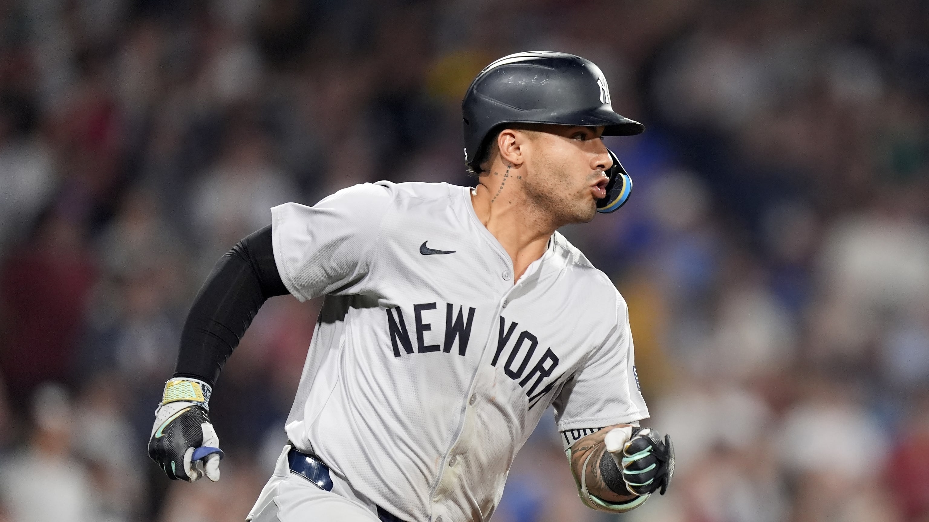 Gleyber Torres trae dos con doble