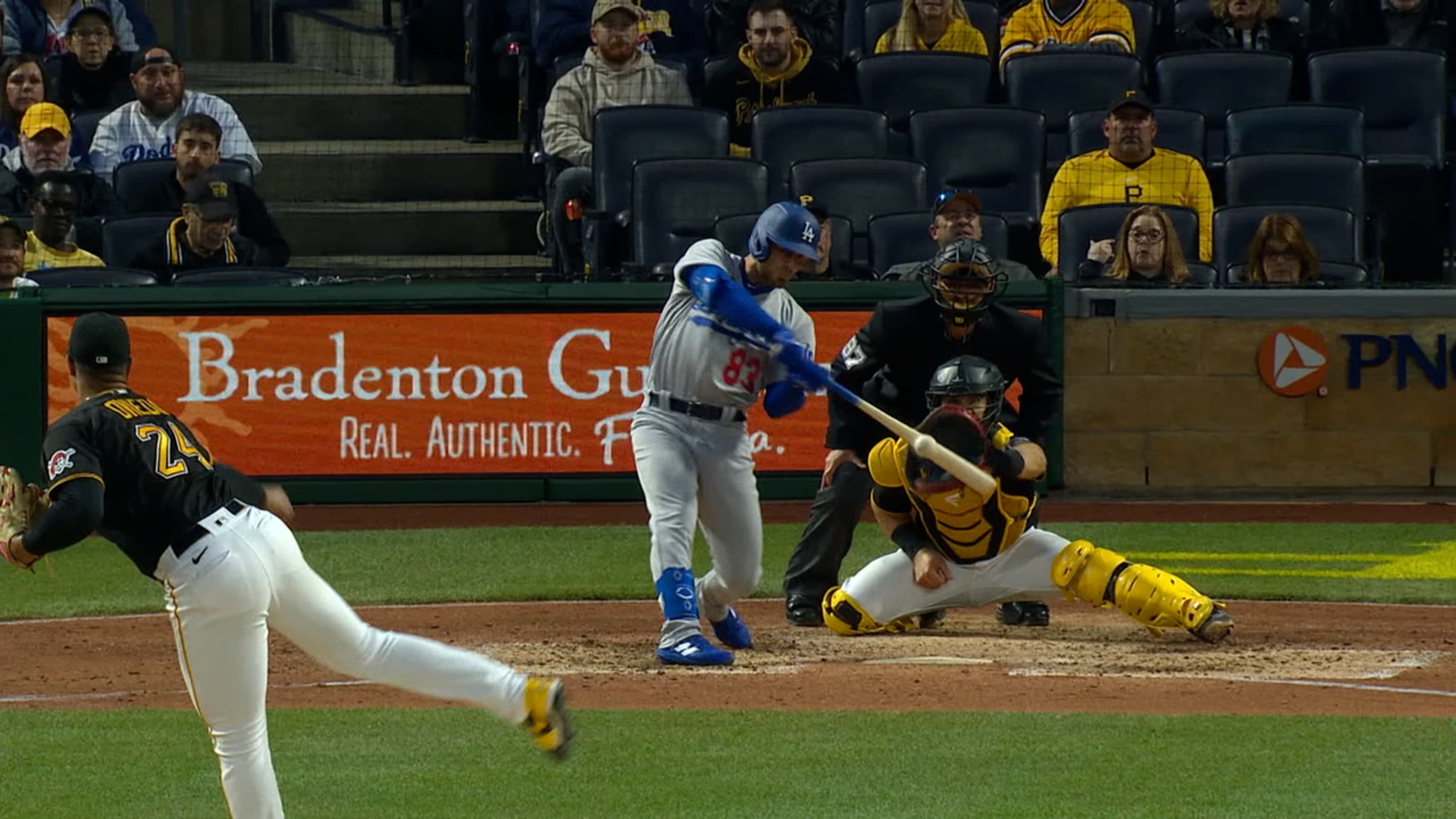 Dodgers 8, Pirates 7: Chris Taylor leads comeback after Thor puts